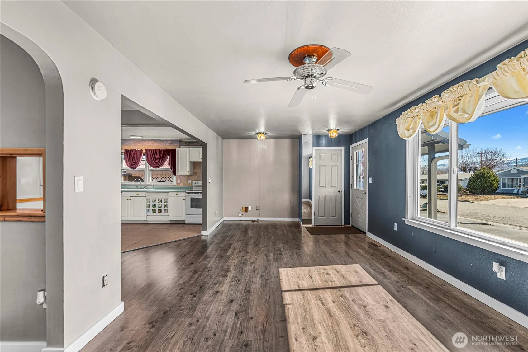 Property photo for 612 Lynn Street, Wenatchee photo 3
