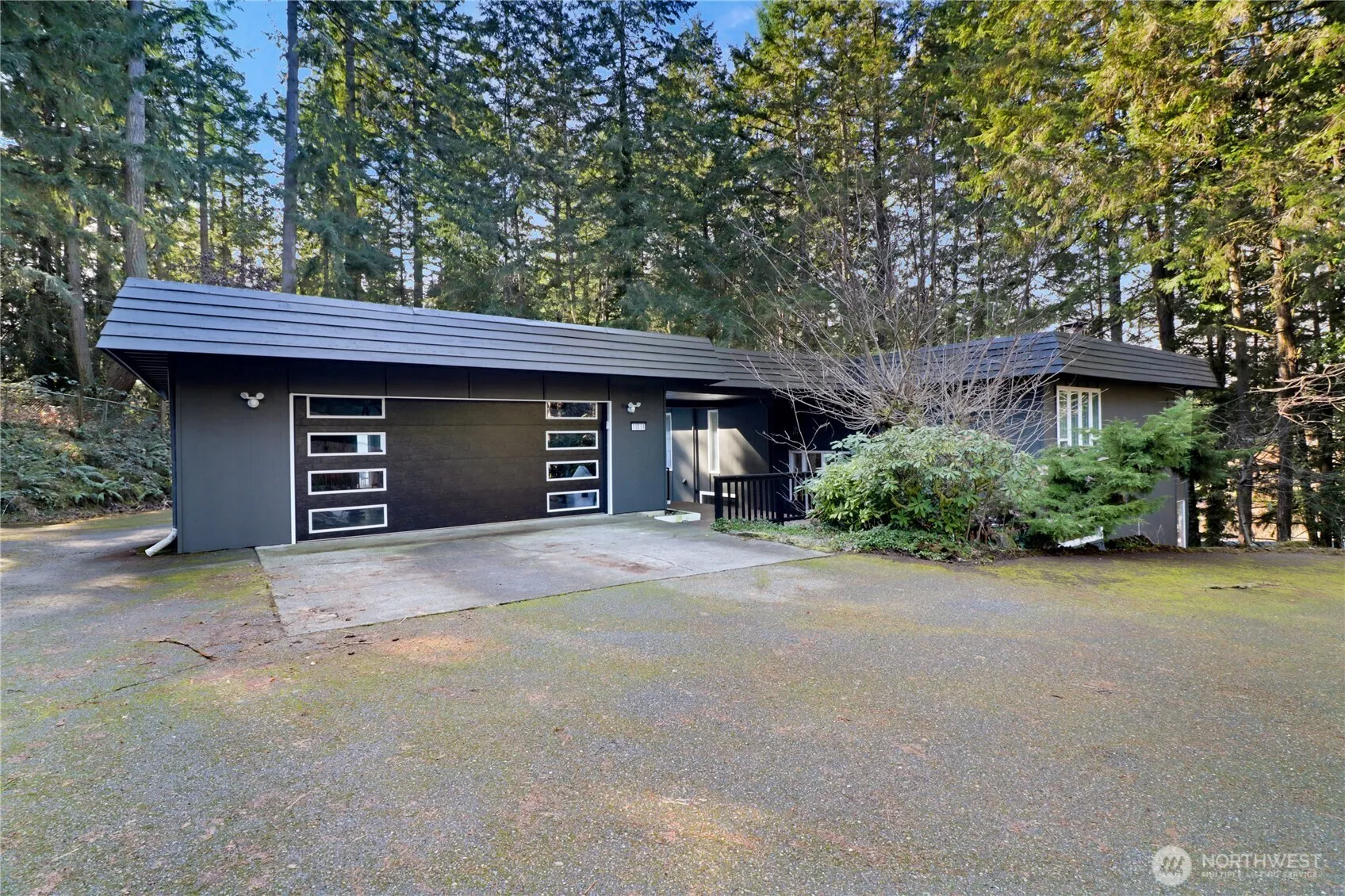 Property photo for 11014 Butte Drive Sw, Lakewood