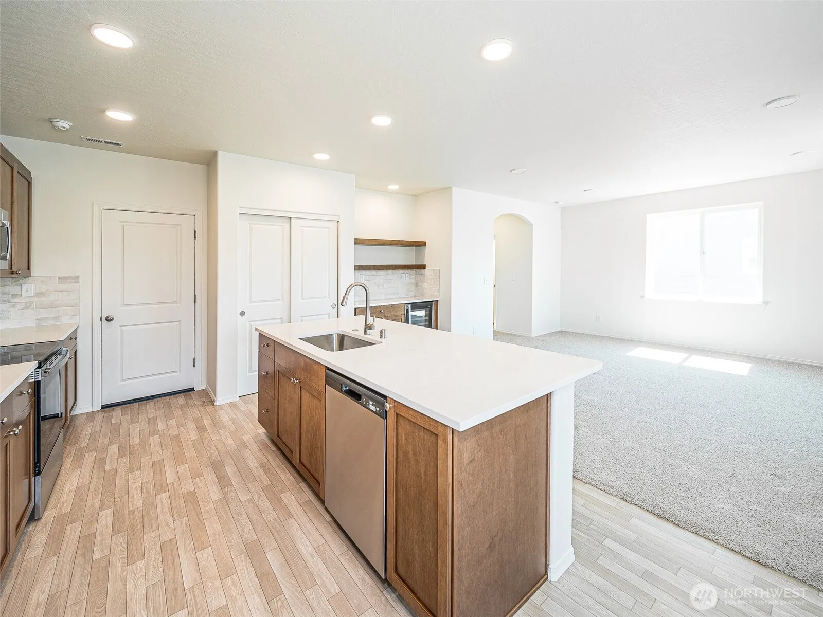 Property photo for 1902 Hickory Road, Moses Lake photo 3