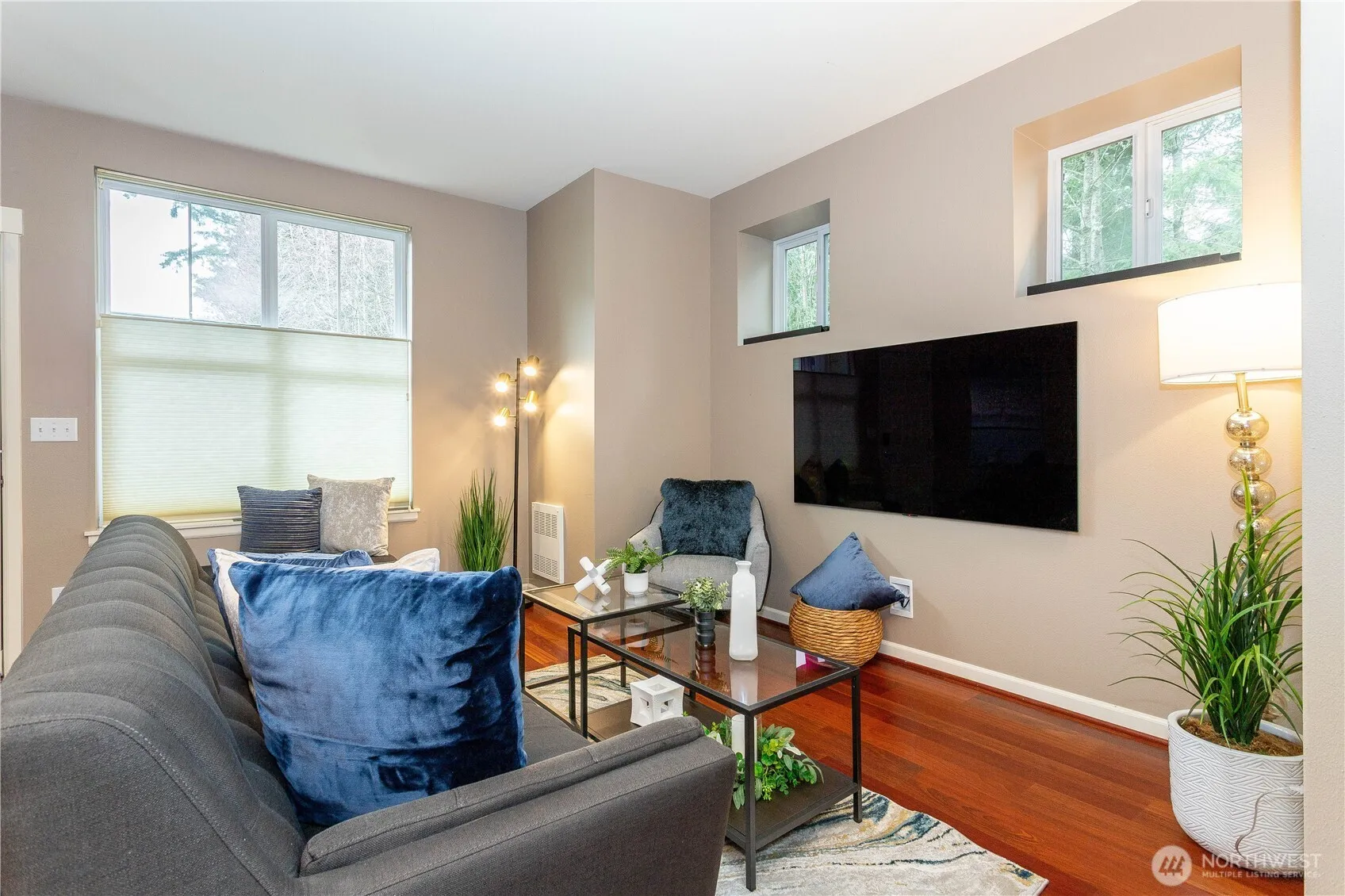 Property photo for 2012 Ne Katsura Street #a, Issaquah photo 5