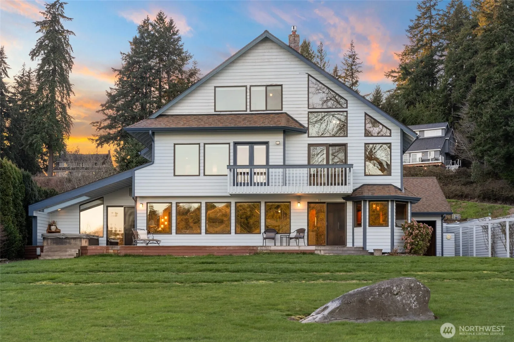 Property photo for 897 Nw Waters Edge Lane, Bremerton