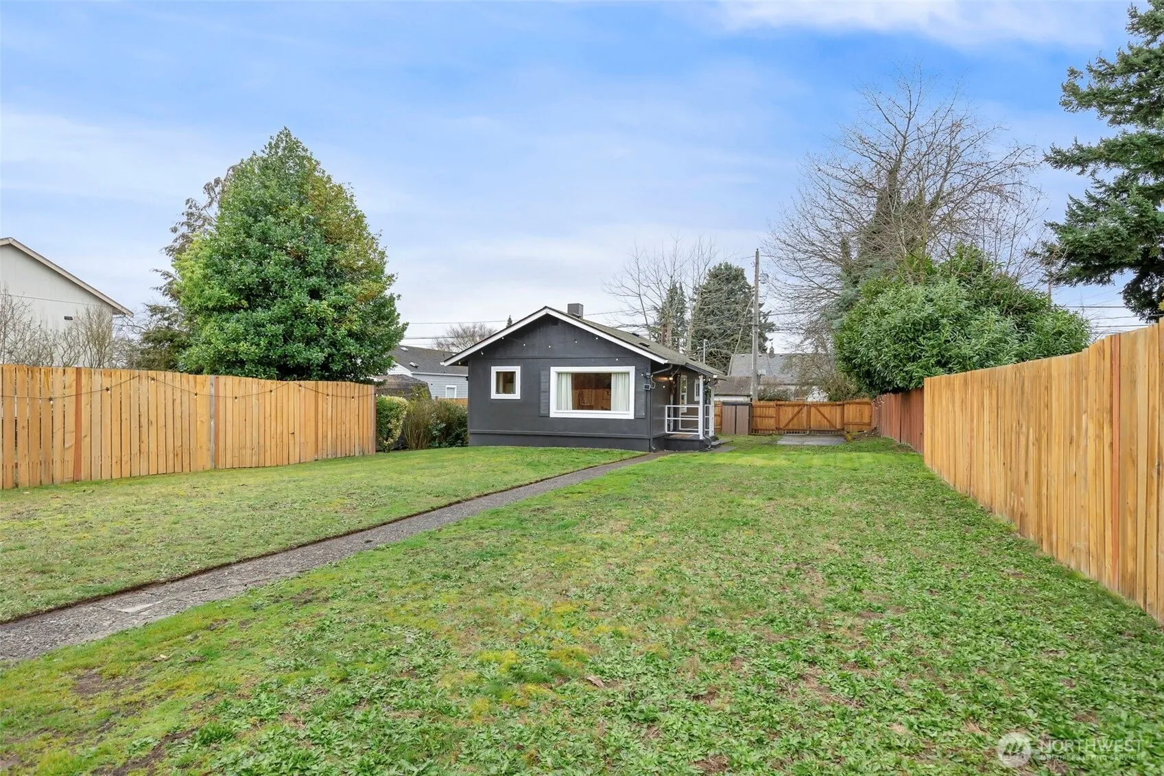 Property photo for 6106 S Thompson Avenue, Tacoma photo 2