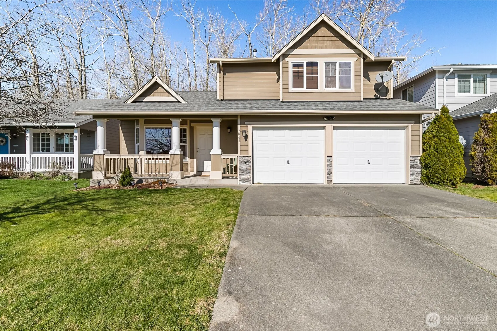 7441 Seashell Way, Blaine