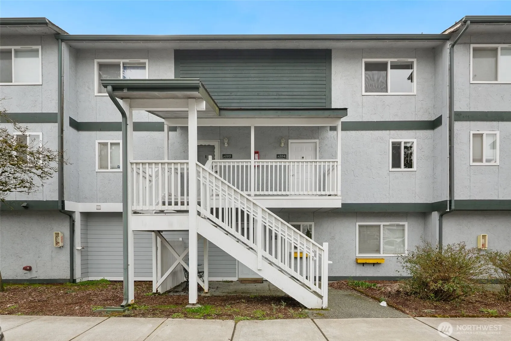 8823 Holly Drive #a204, Everett