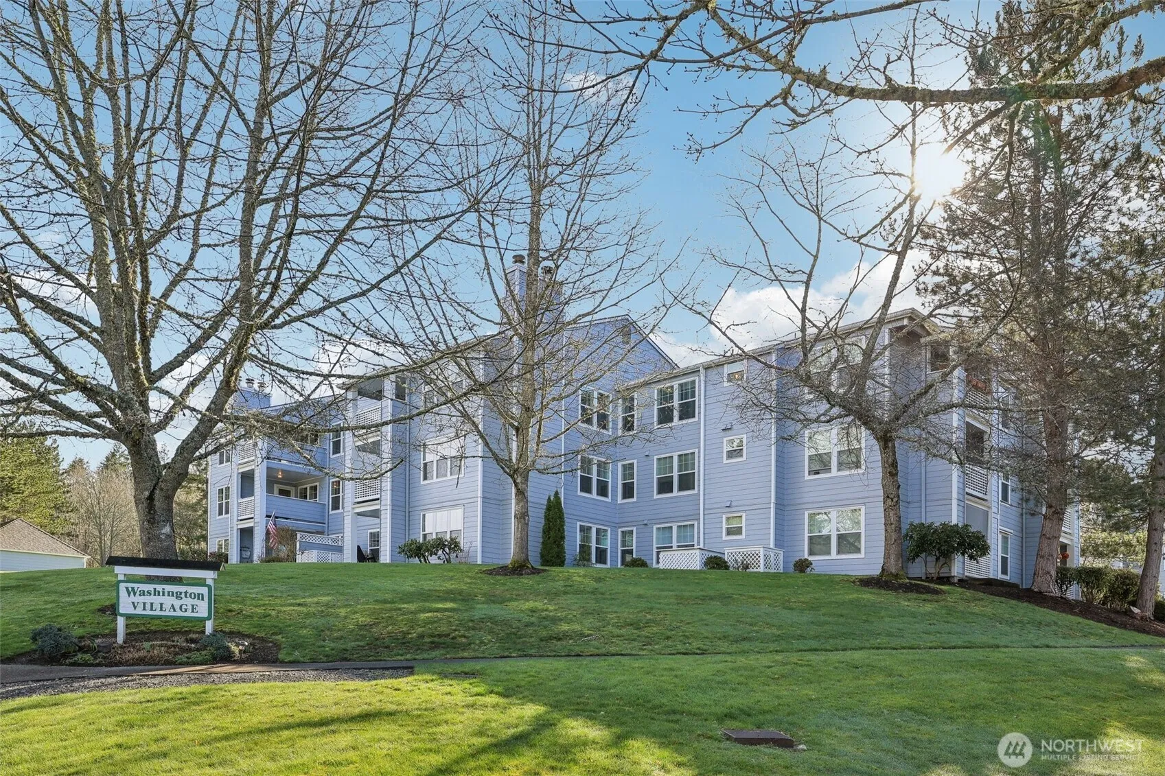 4081 224th Lane Se #212, Issaquah