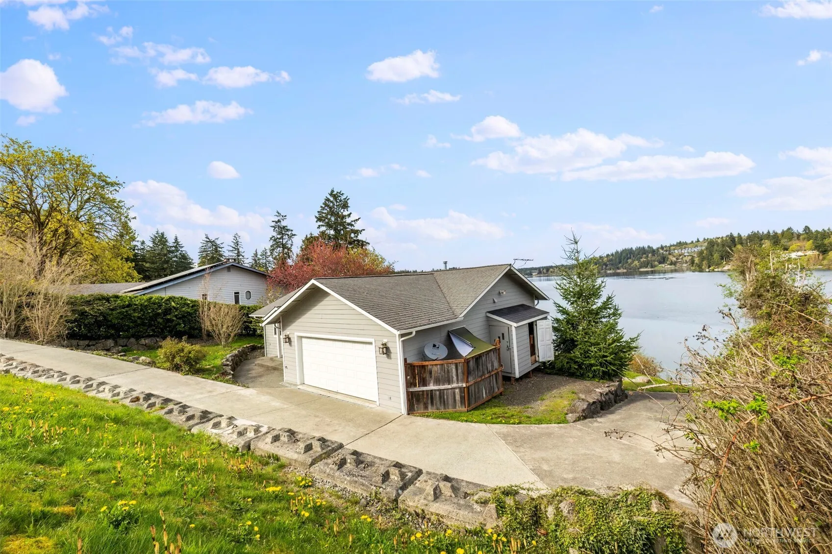 Property photo for 3690 Nw Phinney Bay Drive, Bremerton photo 3