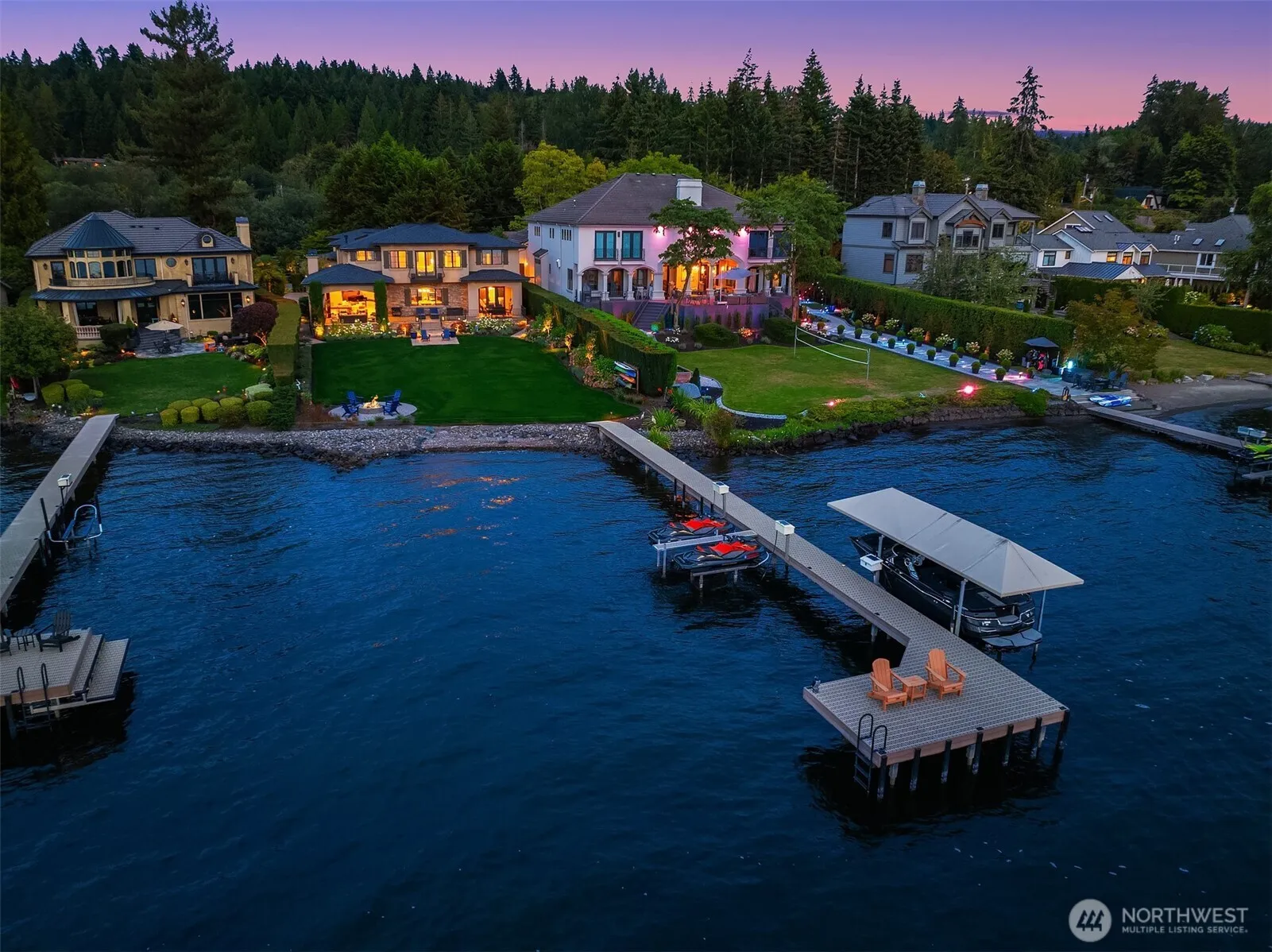 253 E Lake Sammamish Parkway Se, Sammamish