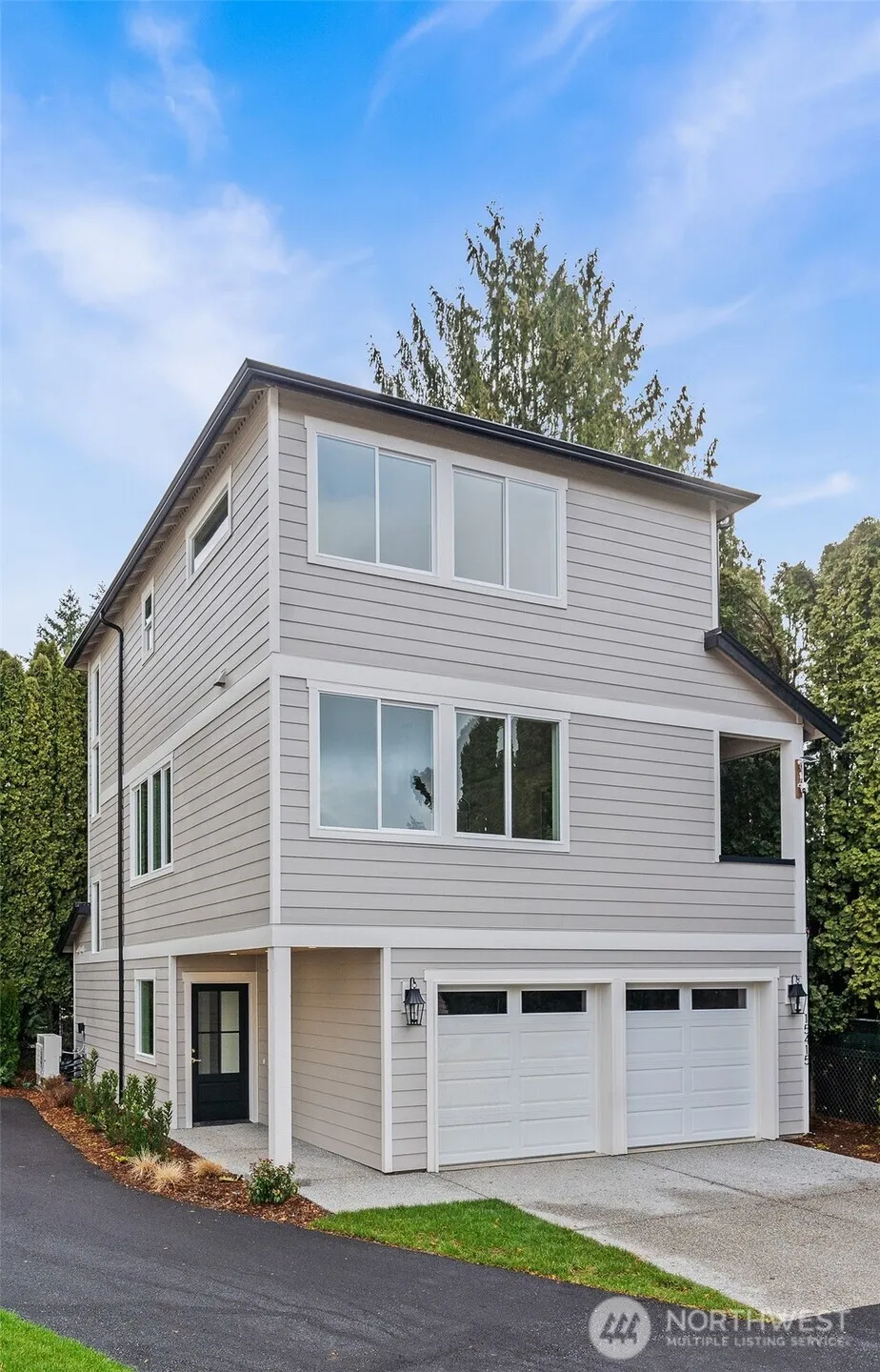 15415 50th Place W, Edmonds