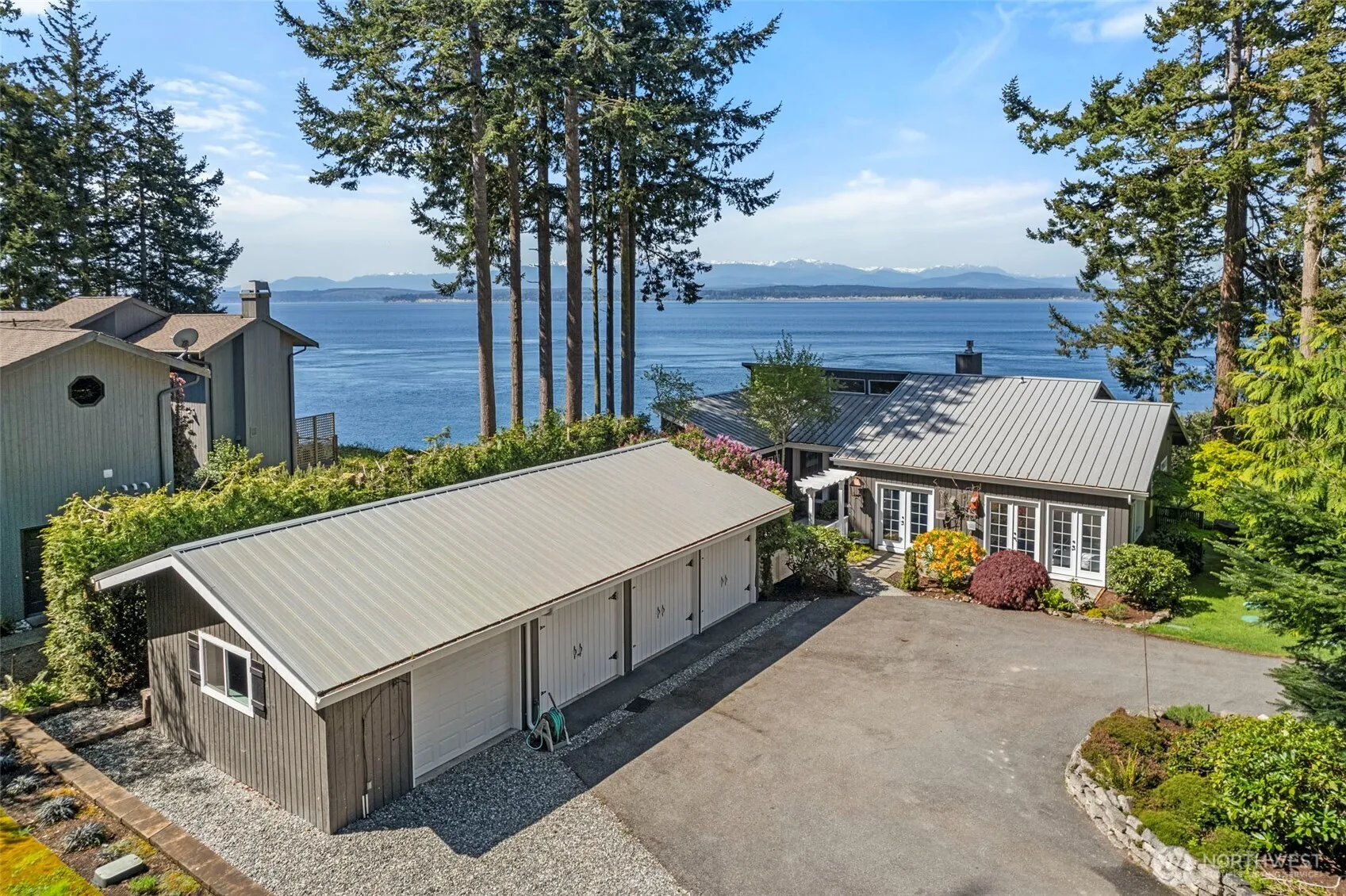 Property photo for 192 Lily Lane, Greenbank