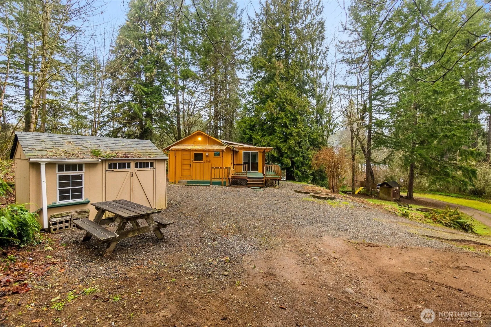 Property photo for 4127 Lake House Lane Se, Olympia photo 5