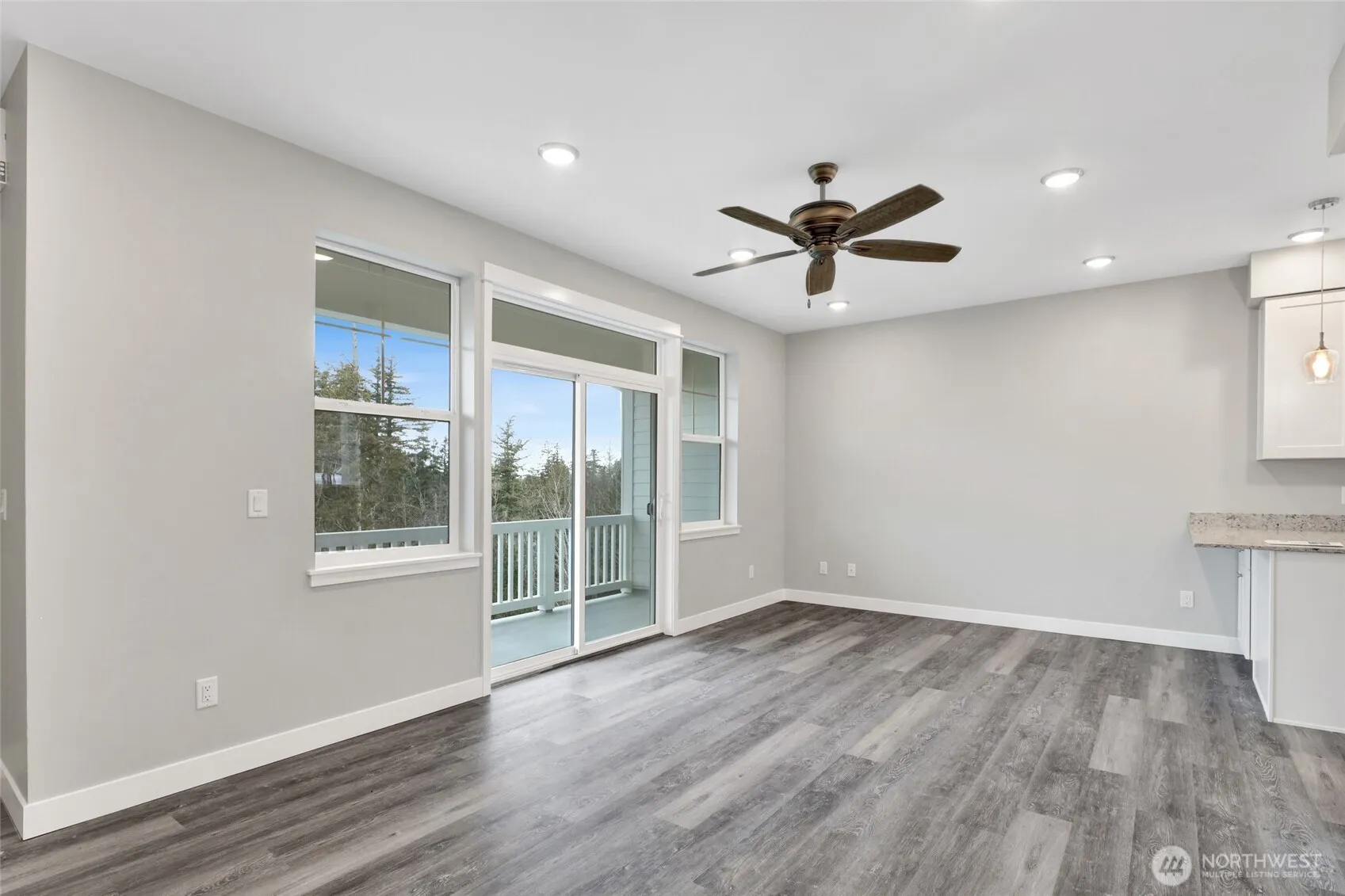 Property photo for 3523 Sussex Drive, Bellingham photo 4