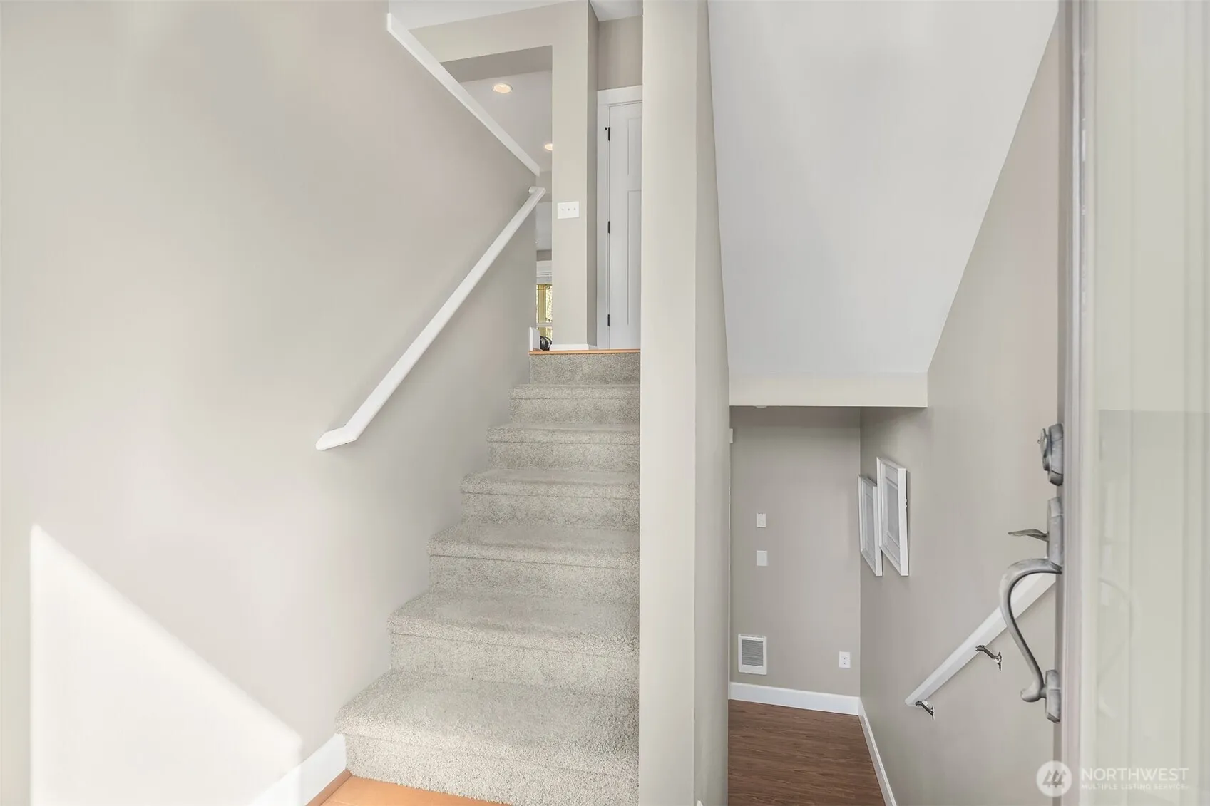 Property photo for 1334 Greenwich Walk Ne #31.4, Issaquah photo 5