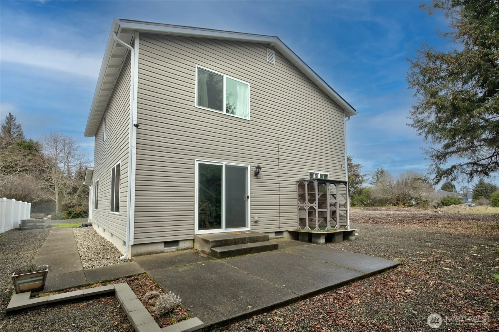 Property photo for 907 Marlin Court, Ocean Shores photo 4