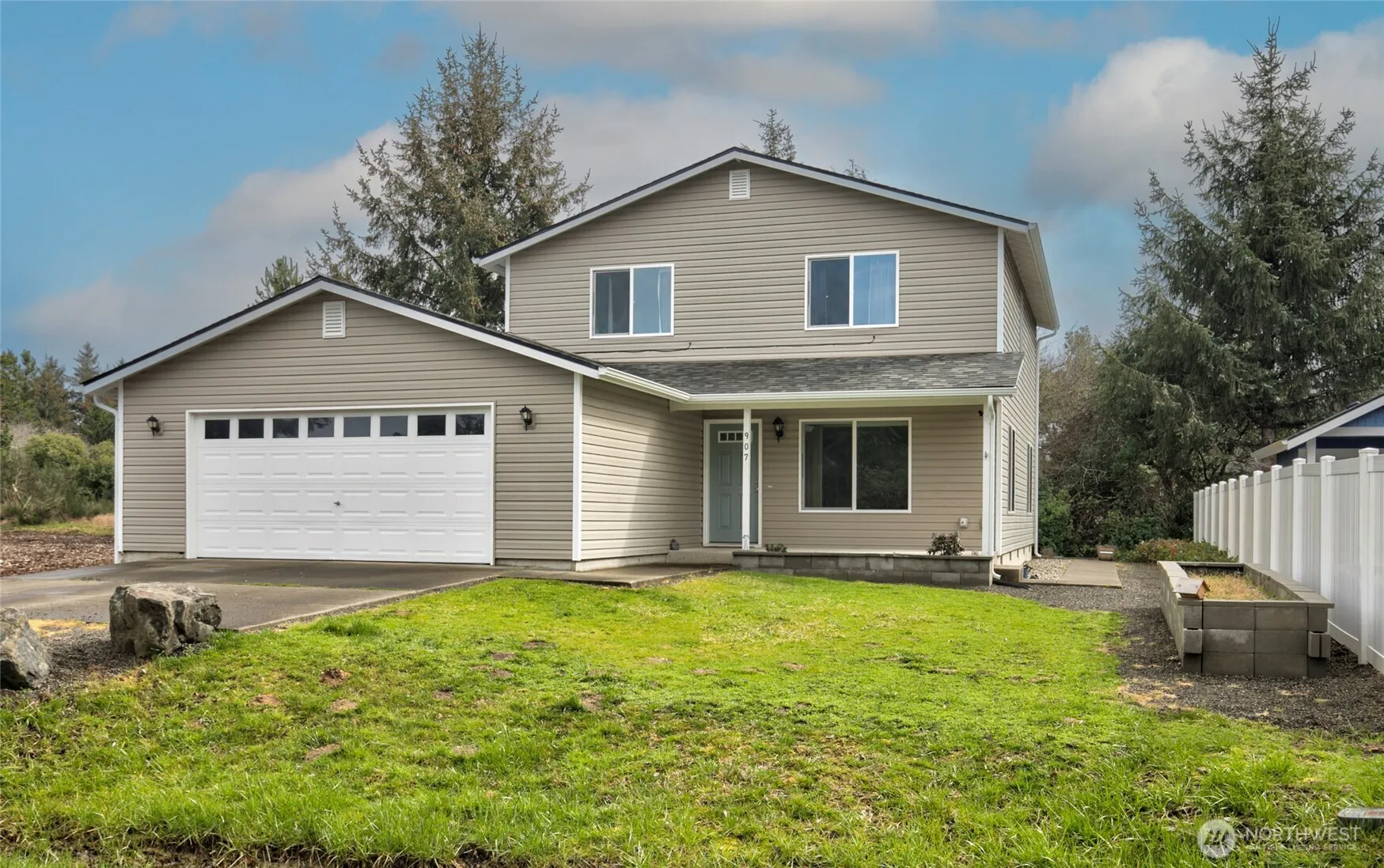 Property photo for 907 Marlin Court, Ocean Shores