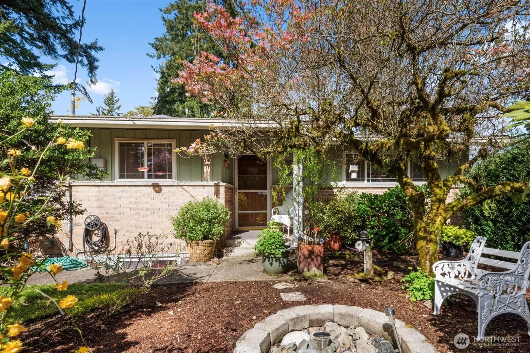 15406 Se 22nd Place, Bellevue