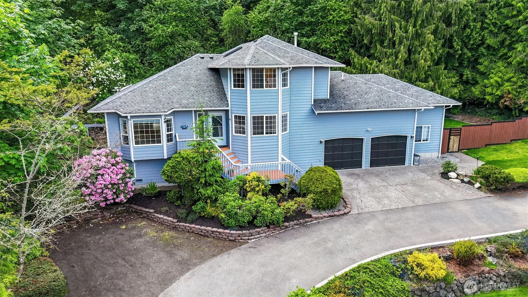 Property photo for 3940 Ne Oceangate Lane, Bremerton photo 3