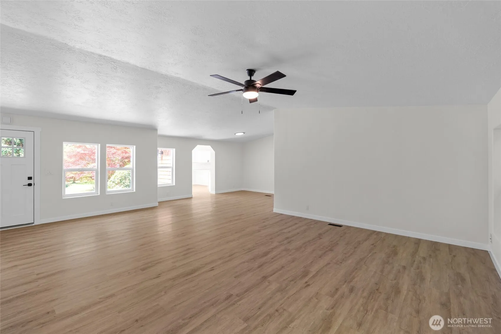 Property photo for 161 Se Whinery Road, Shelton photo 4