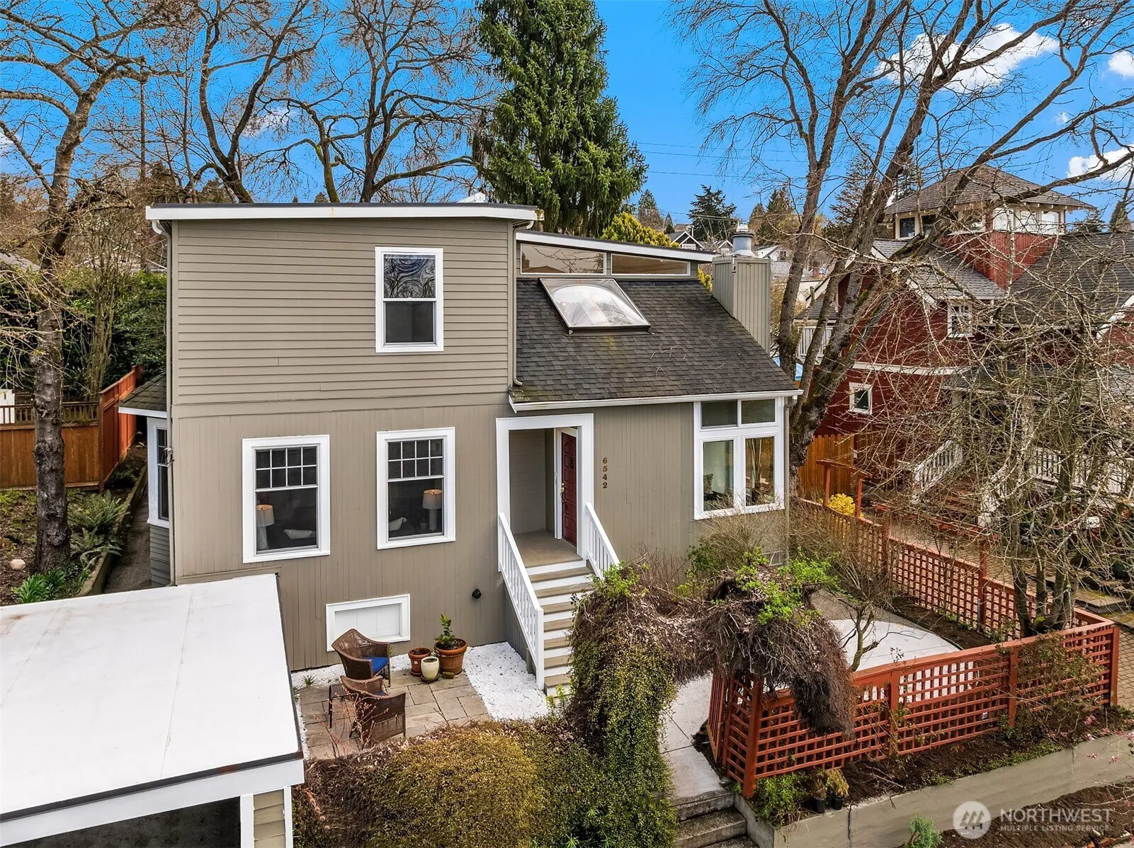 6542 4th Avenue Nw, Seattle