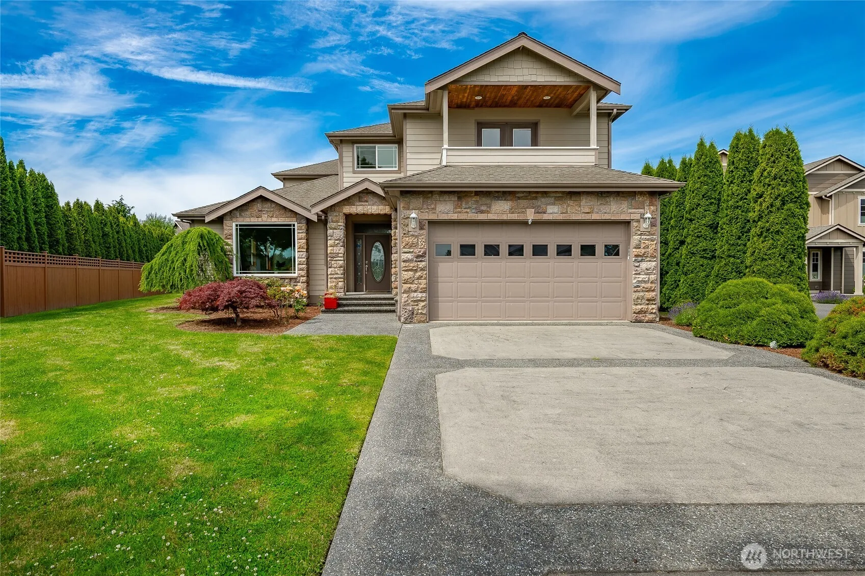 8641 Ashbury Court, Blaine