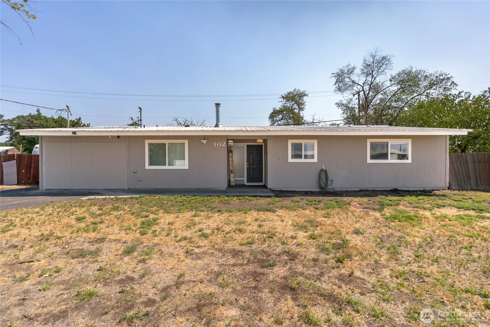 Property photo for 102 Schilling Drive, Moses Lake