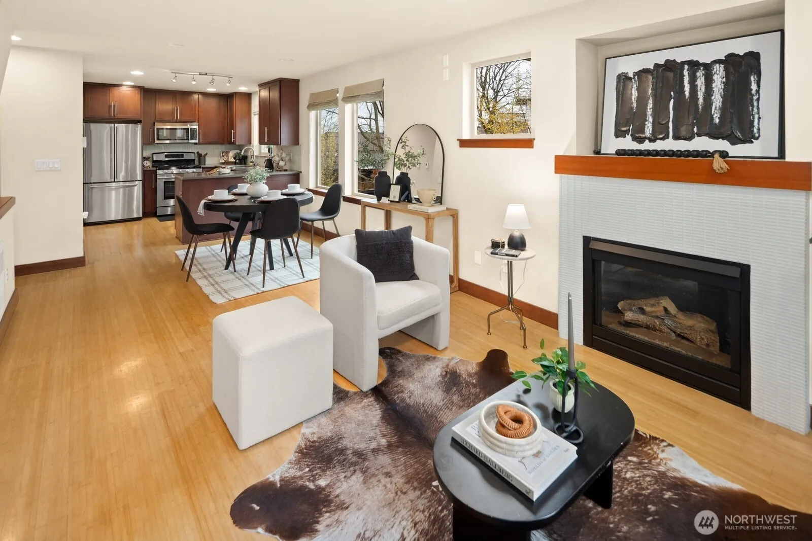 Property photo for 3900 Whitman Avenue N, Seattle photo 3