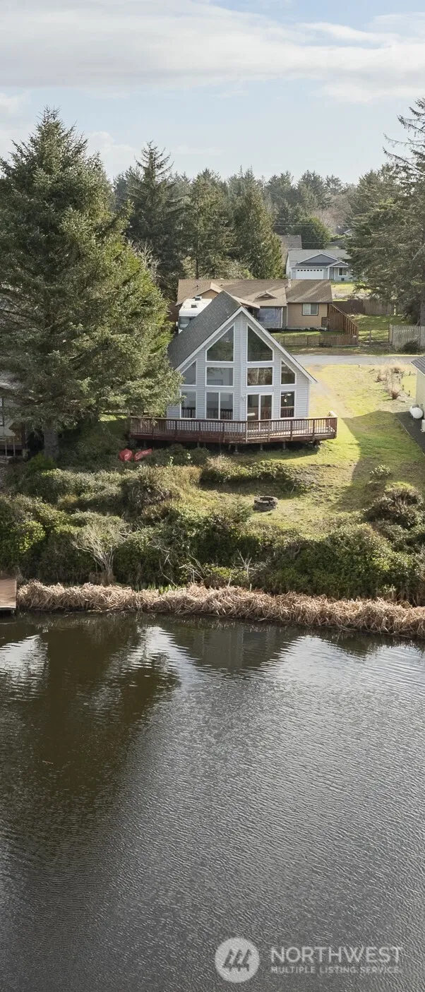 Property photo for 135 N Razor Clam Drive Sw, Ocean Shores