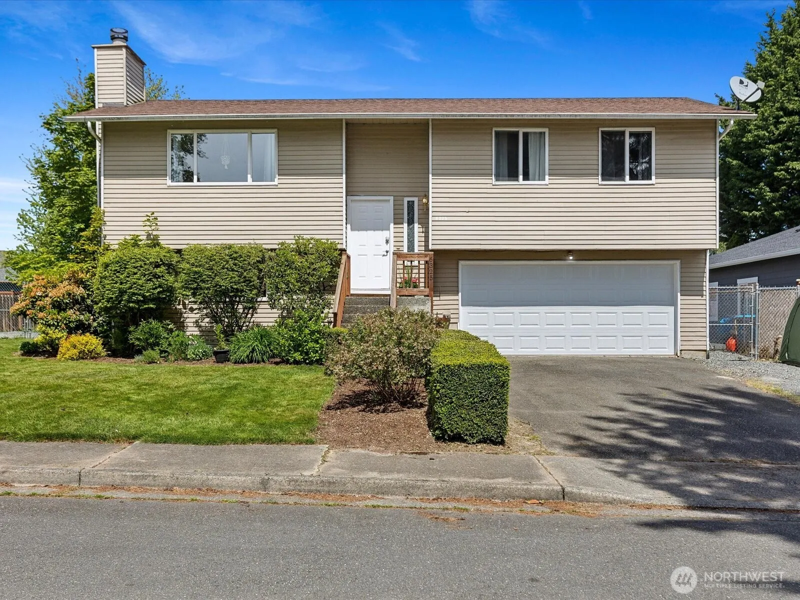 6325 95th Place Ne, Marysville