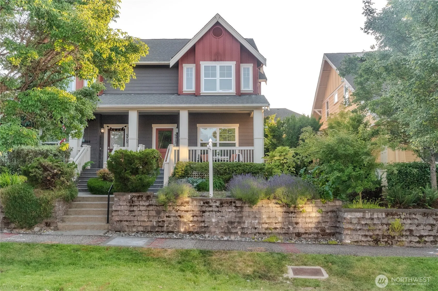 Property photo for 5913 31st Avenue Sw, Seattle