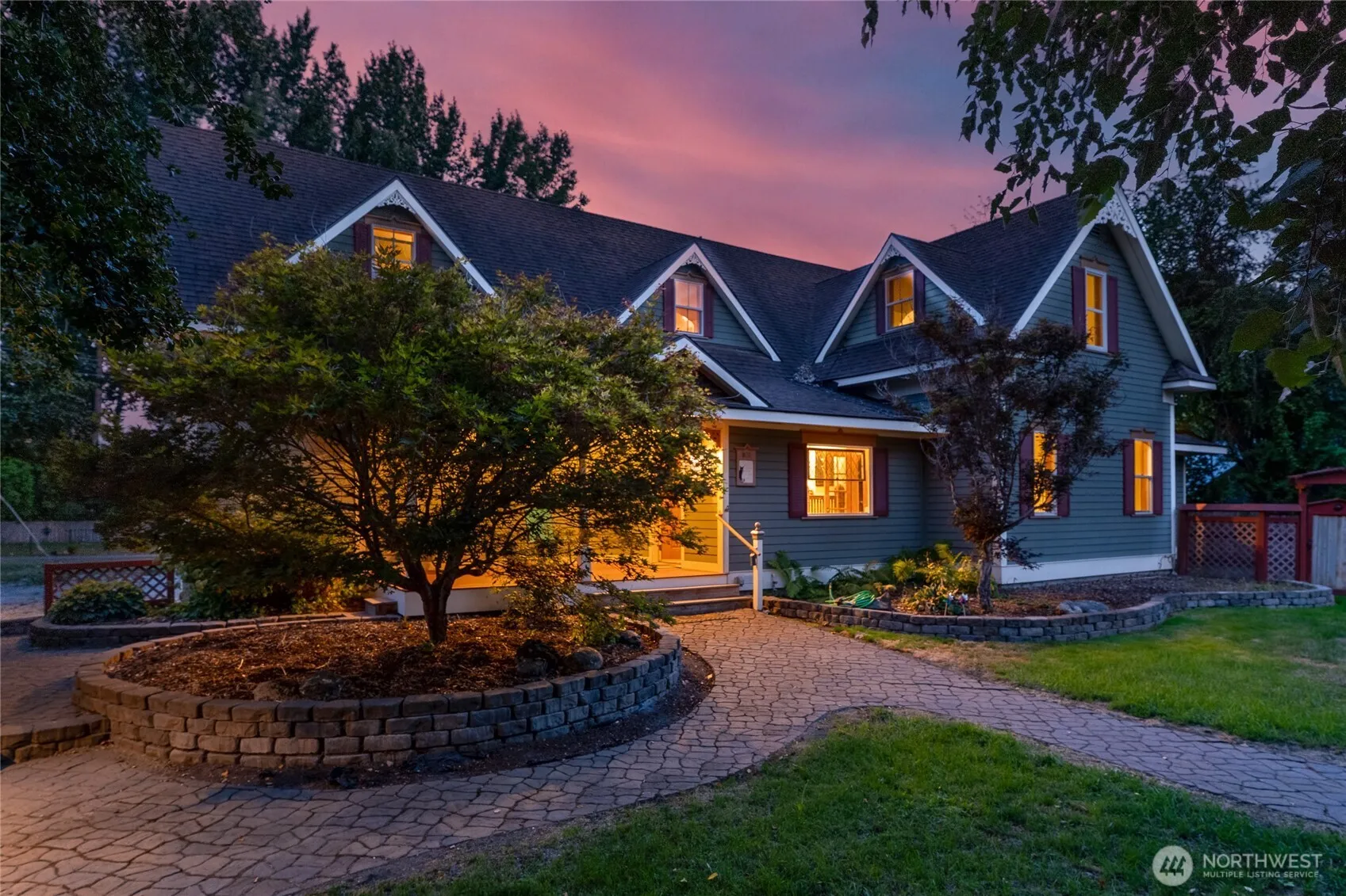 Property photo for 903 W King Ave, Chewelah