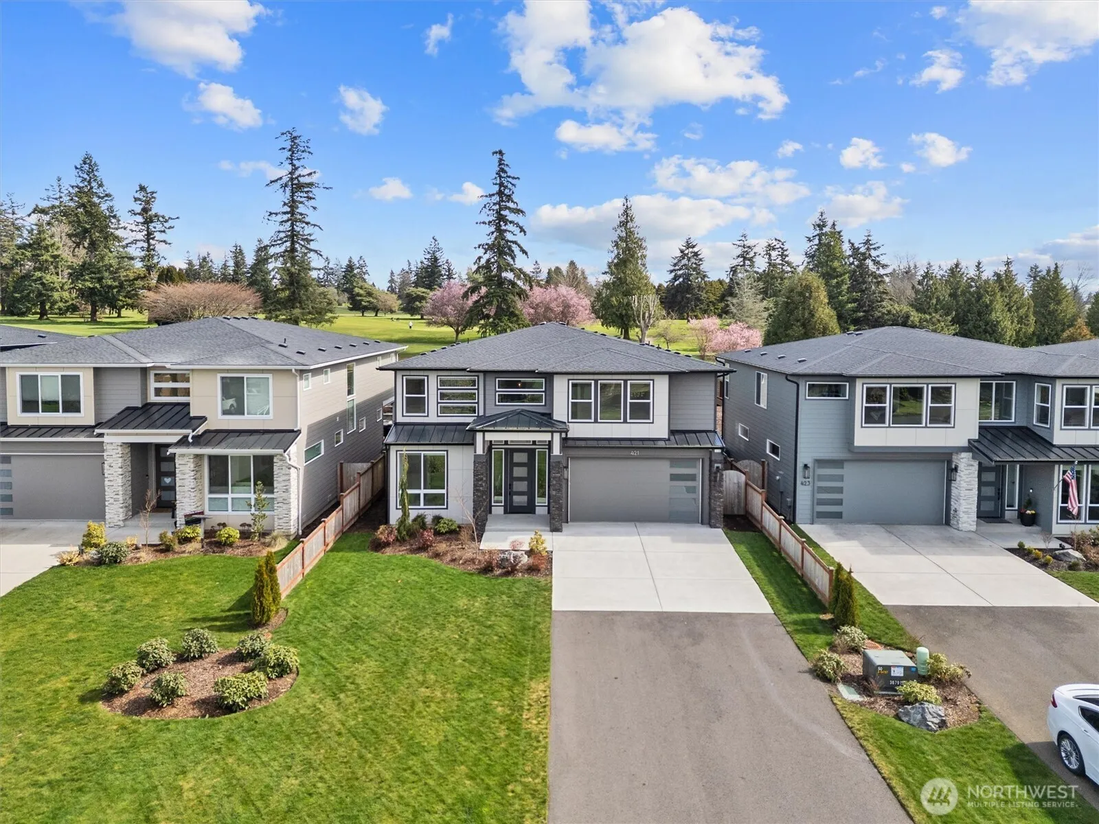421 Rockefeller Avenue, Everett
