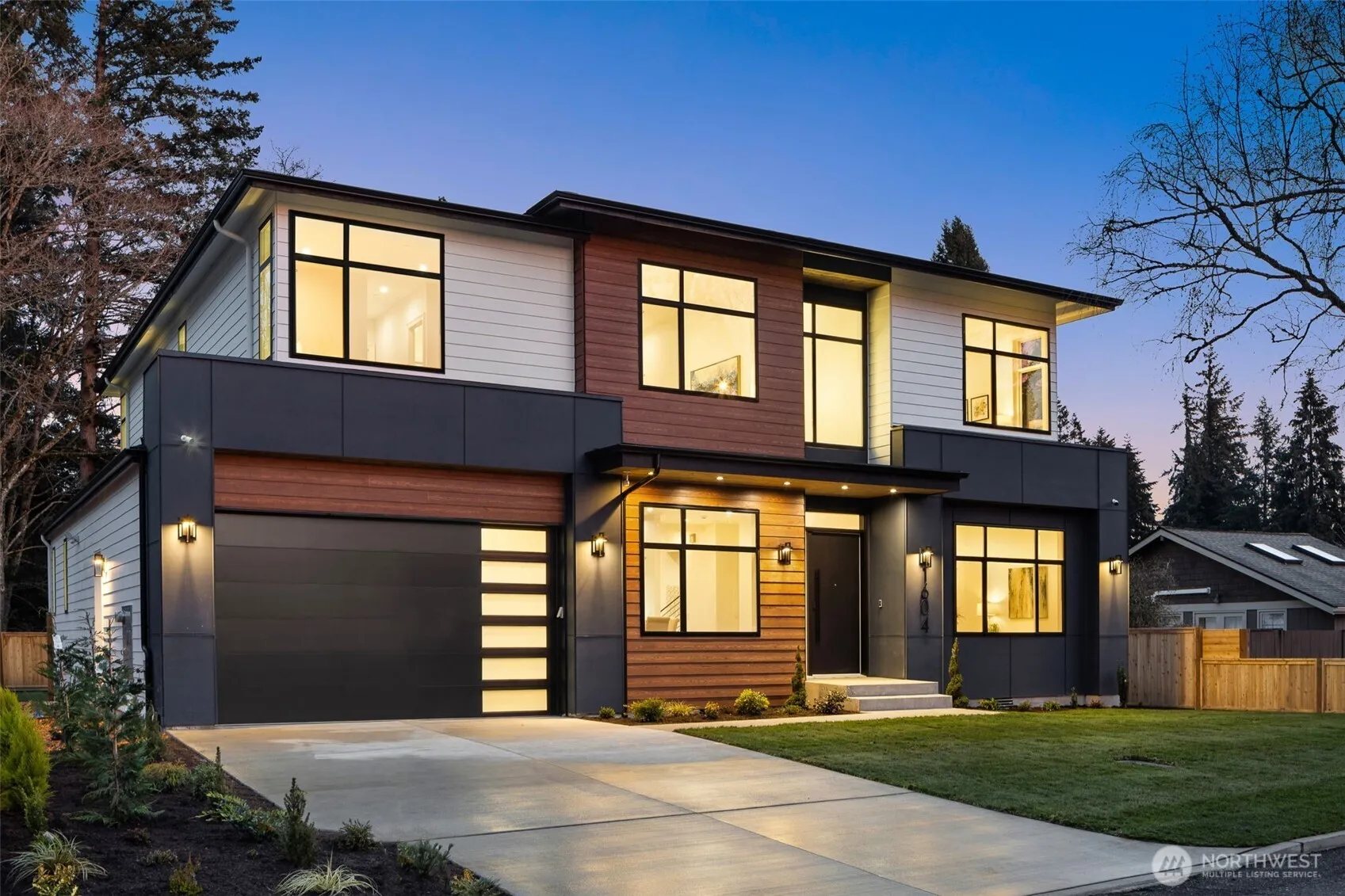 1604 164th Place Ne, Bellevue