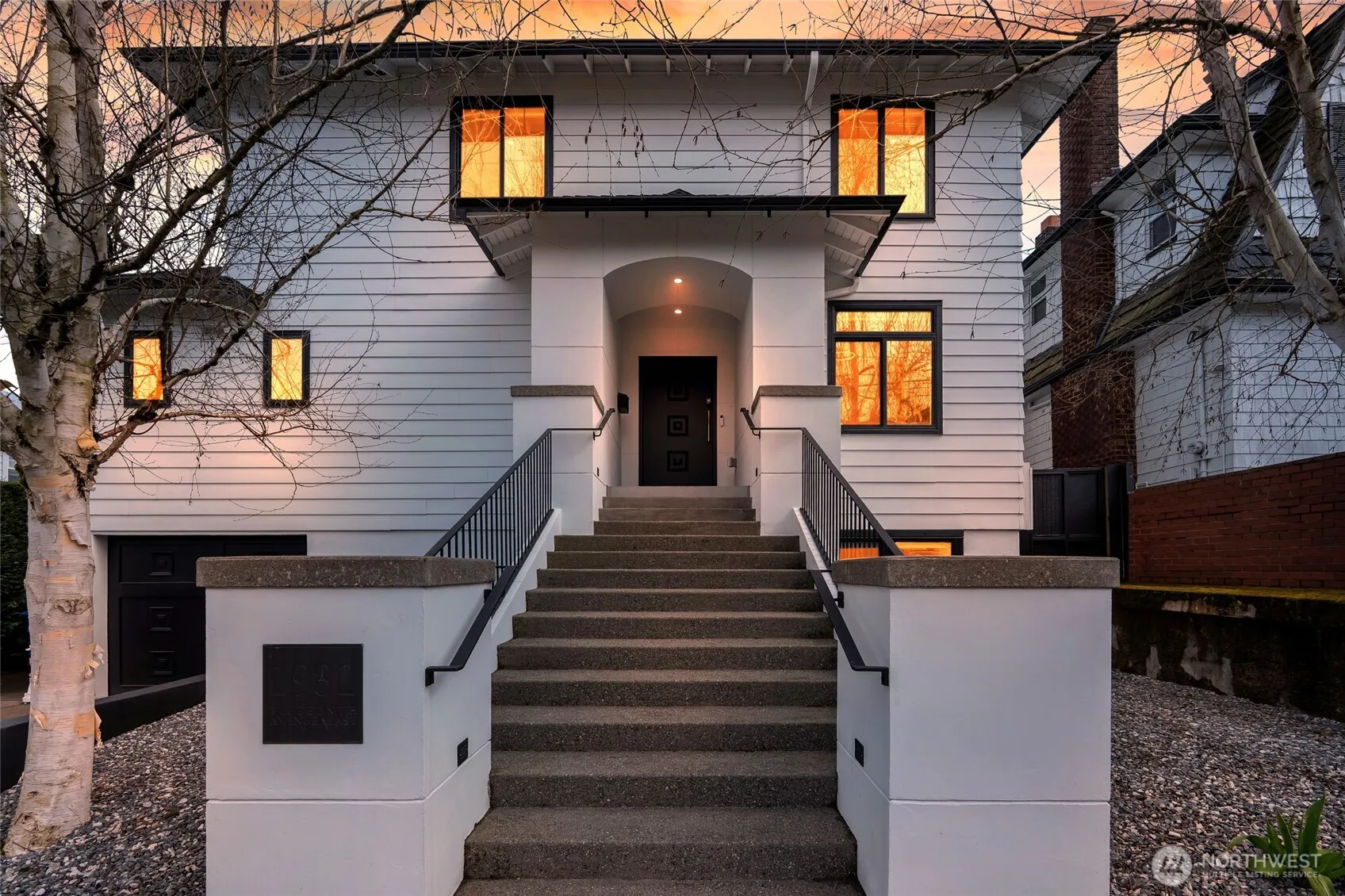 1932 15th Avenue E, Seattle