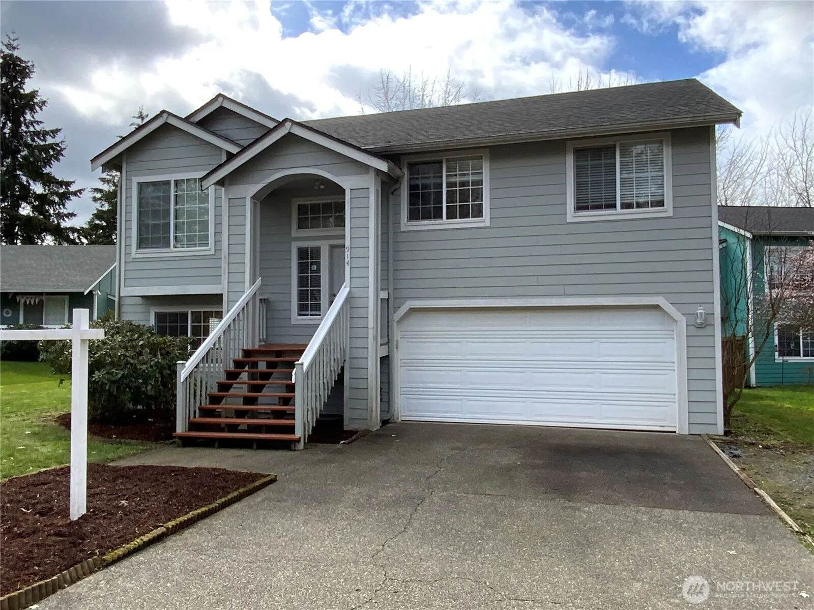 Property photo for 914 127th Court E, Tacoma