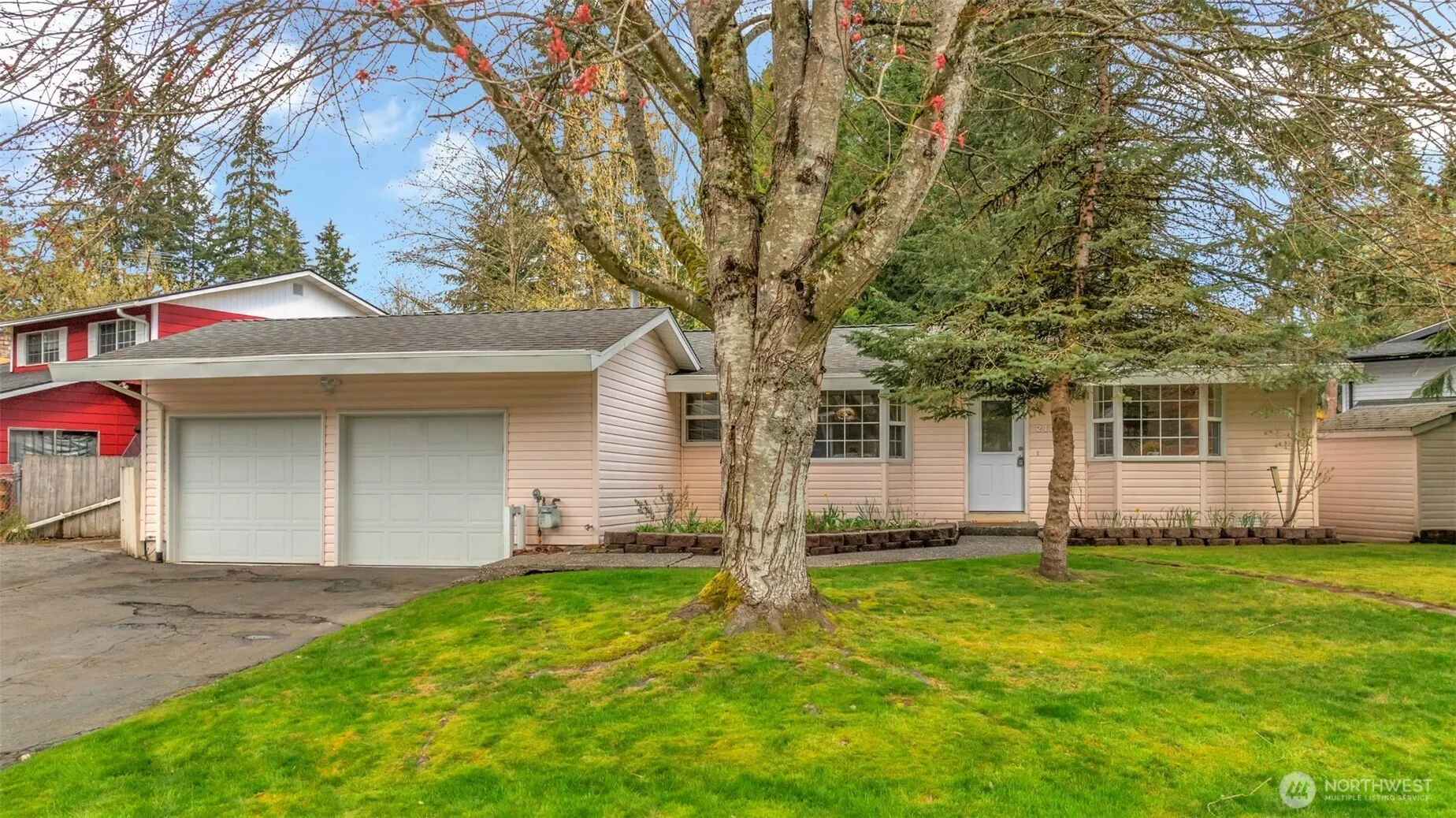 21815 6th Avenue W, Bothell