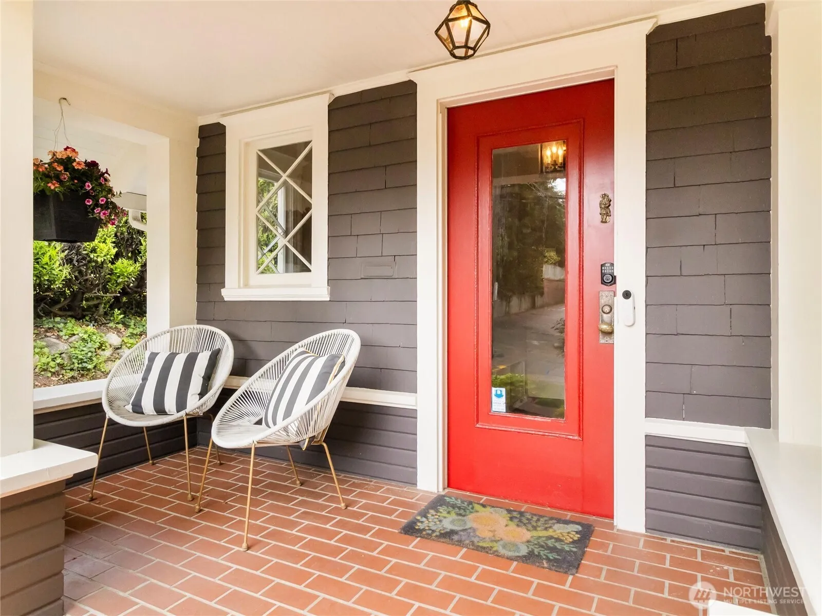 Property photo for 1714 E Prospect Street, Seattle photo 2