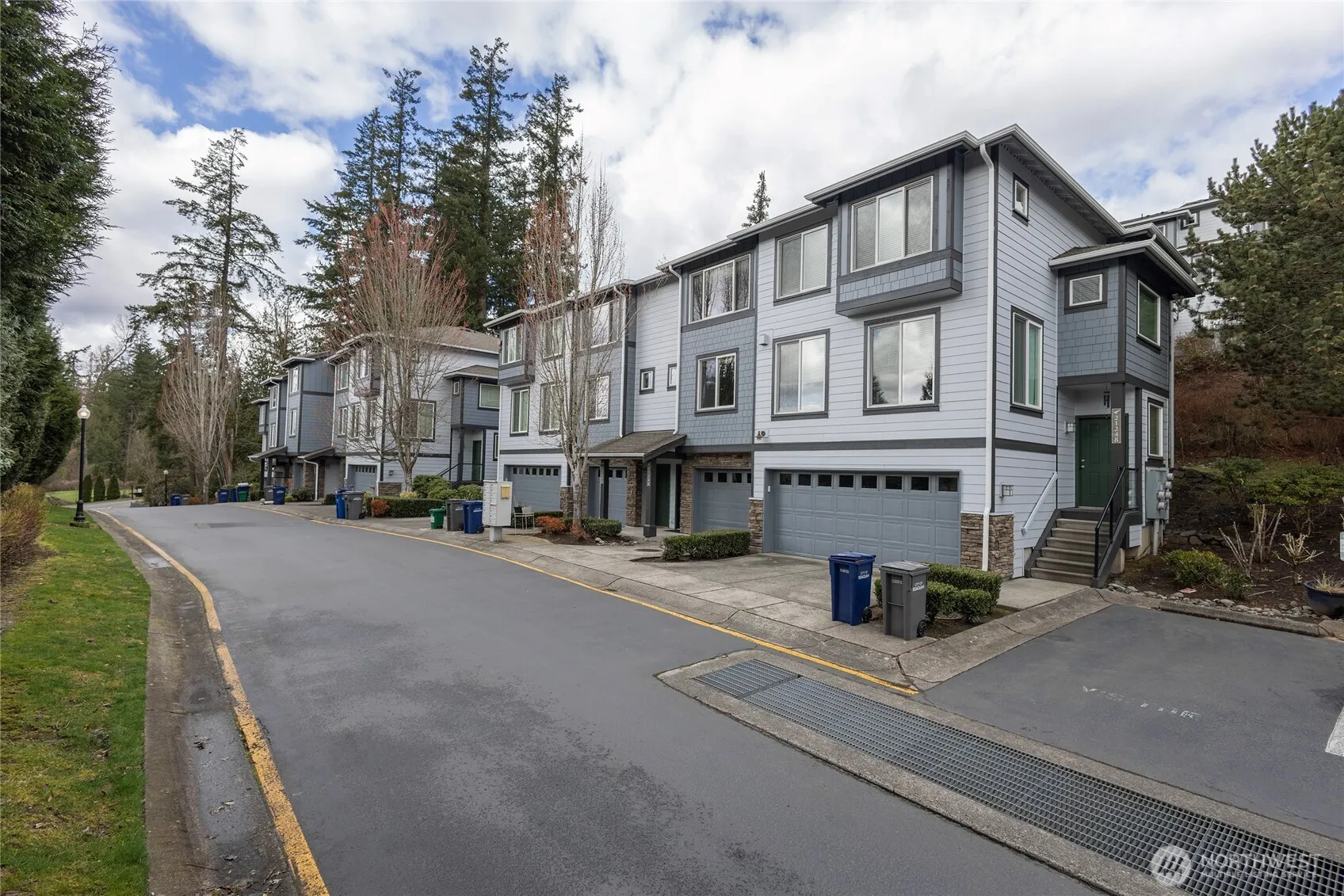 Property photo for 21244 Se 42nd Lane, Issaquah photo 4