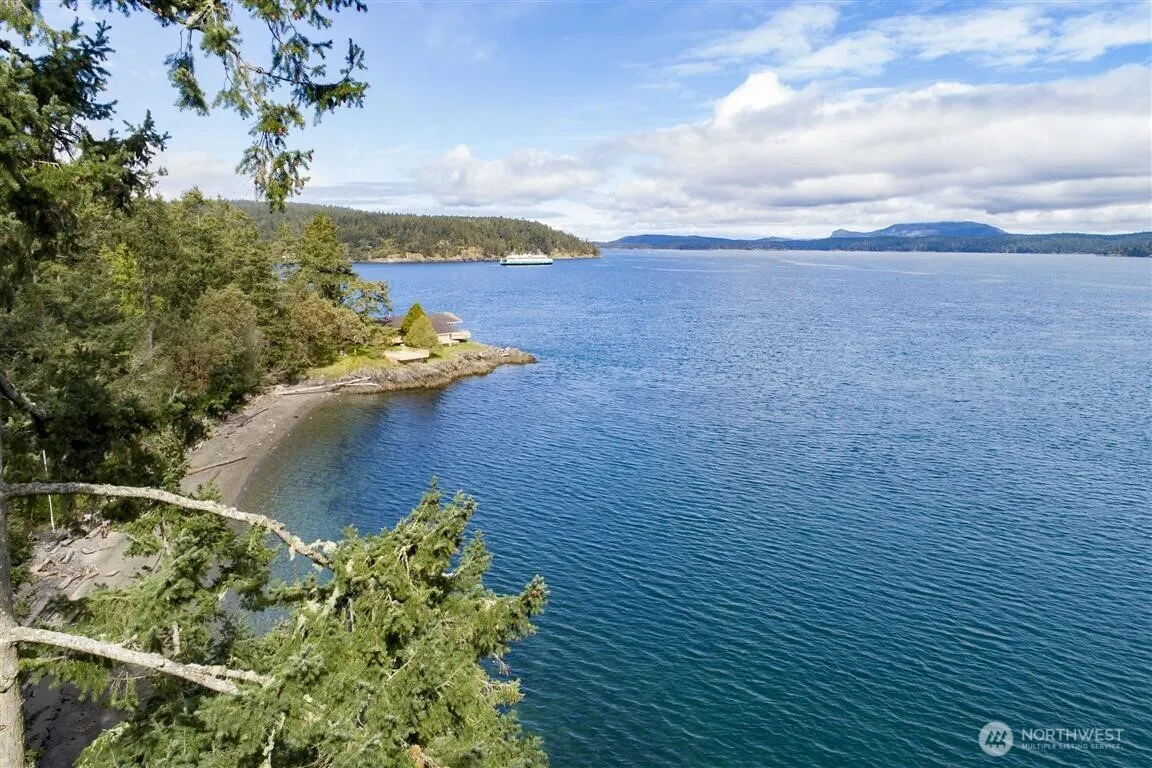 Property photo for 23 Brown Island, Brown Island photo 2