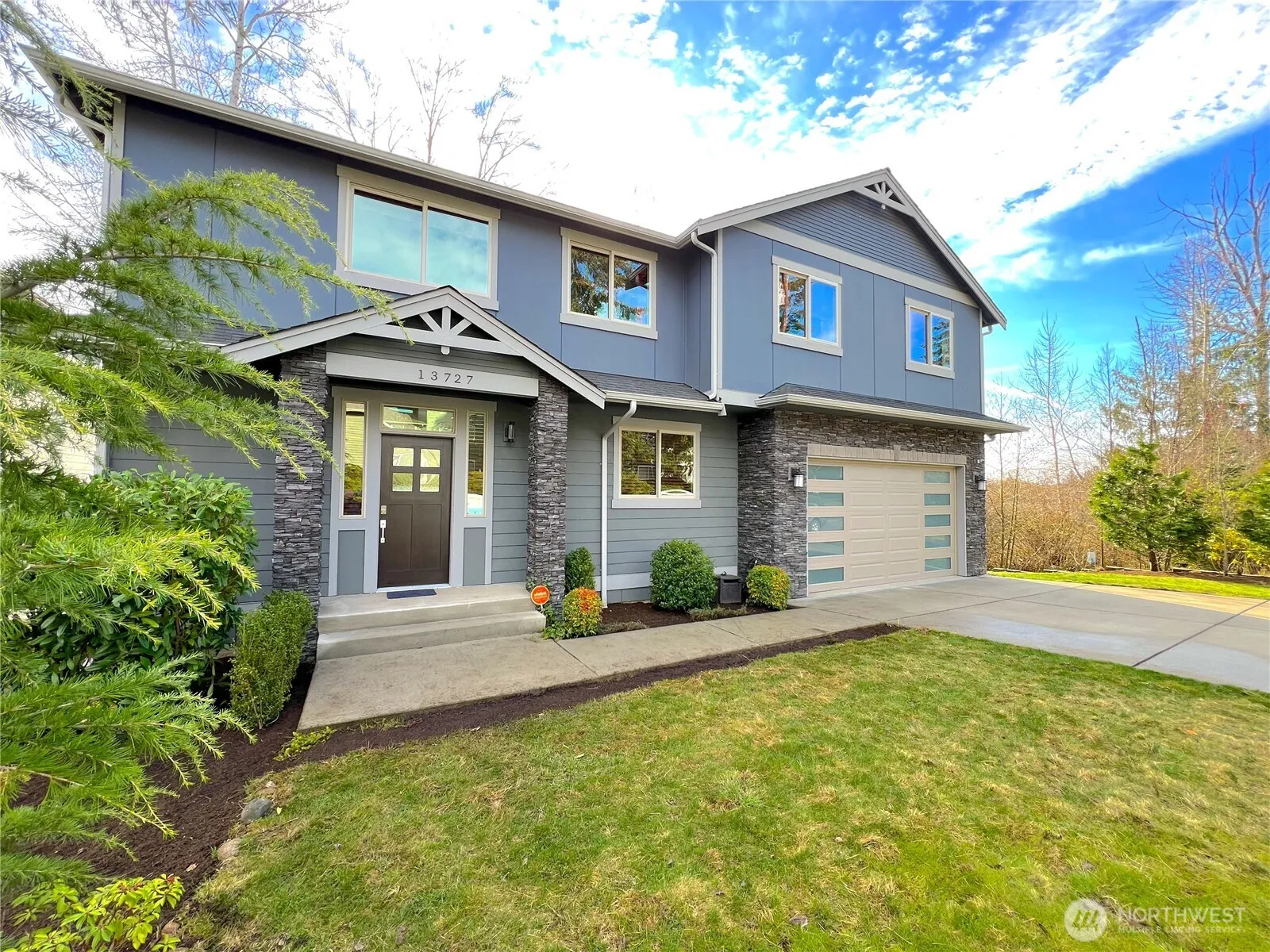 13727 26th Place W, Lynnwood