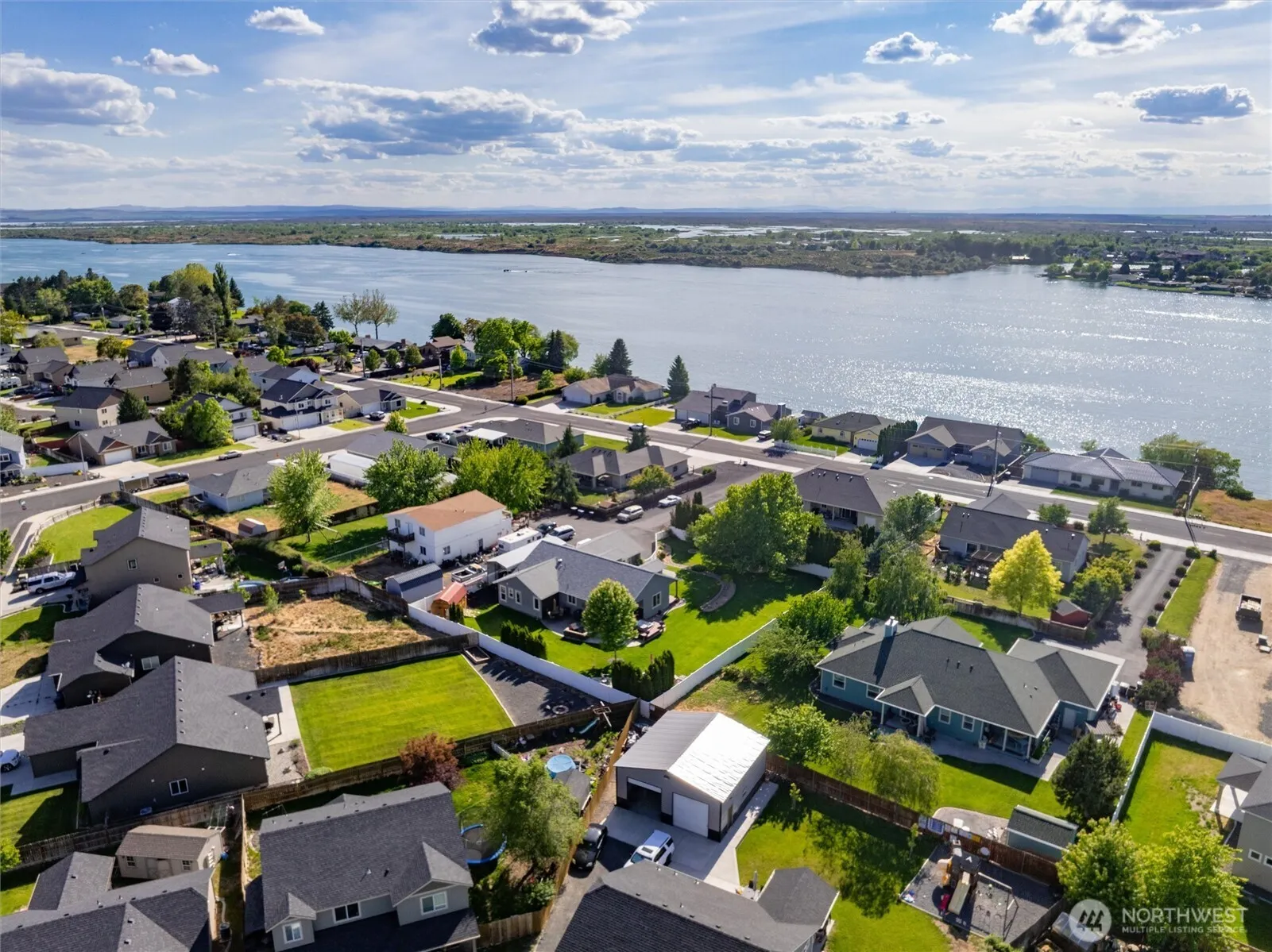 Property photo for 3609 Lakeshore Drive, Moses Lake