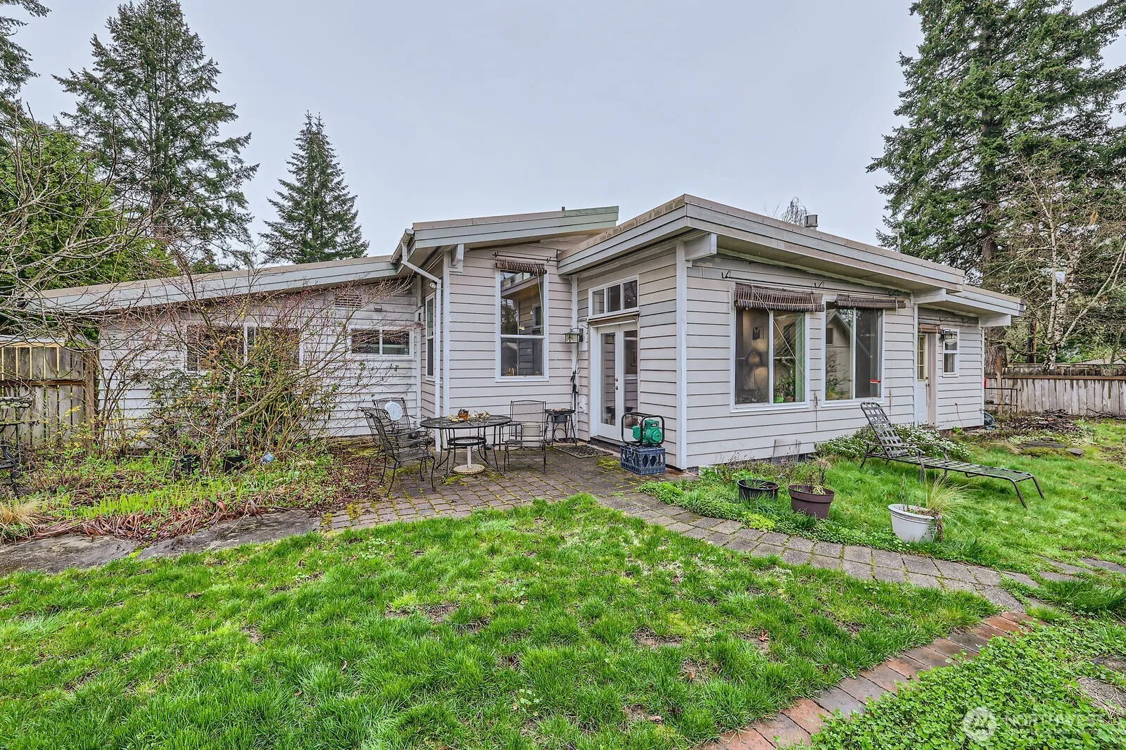 15423 Se 7th Place, Bellevue