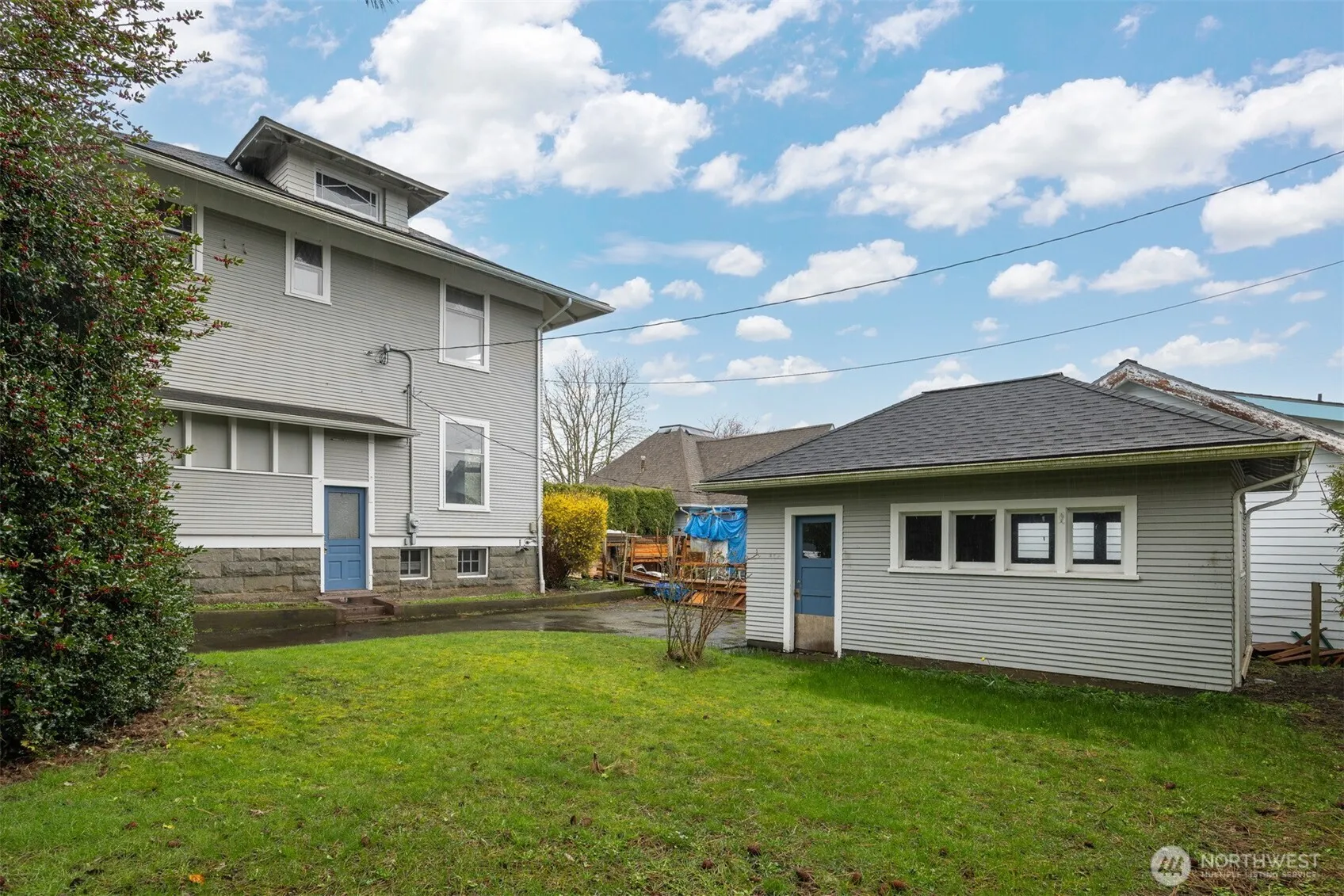 Property photo for 617 E Chestnut Street, Bellingham