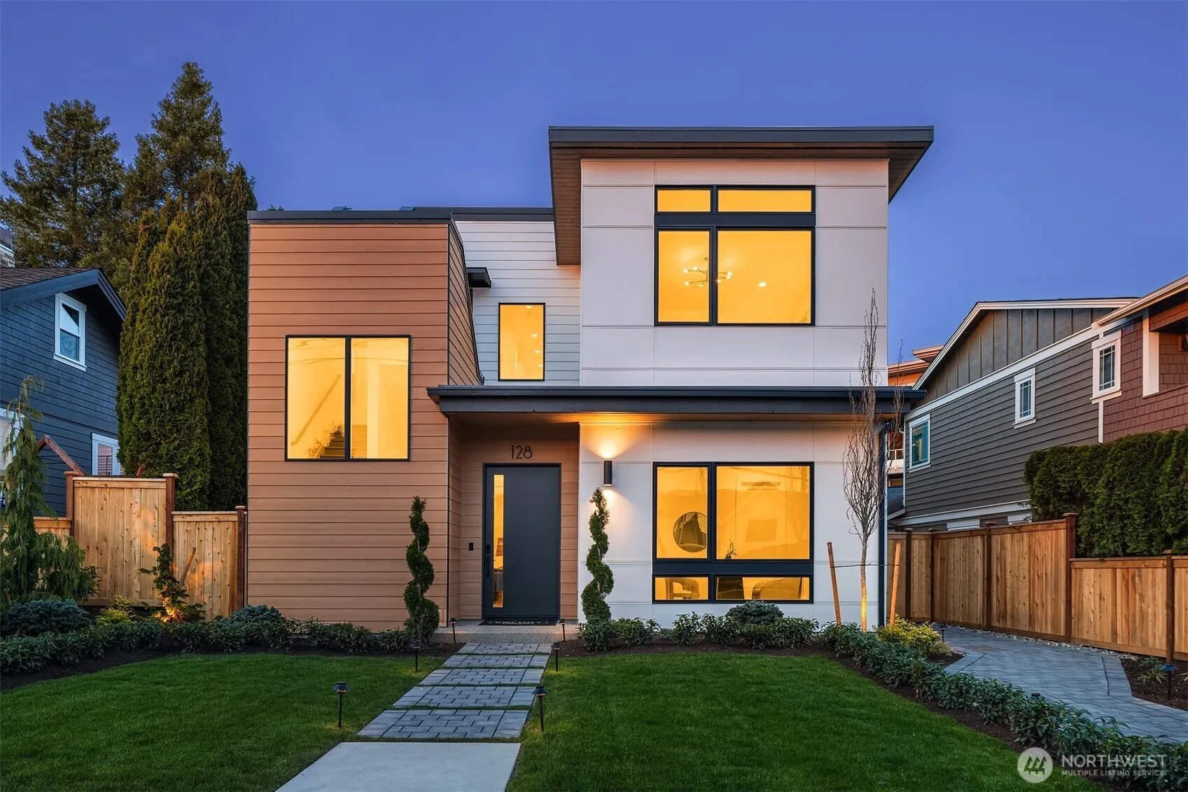 128 5th Avenue W, Kirkland