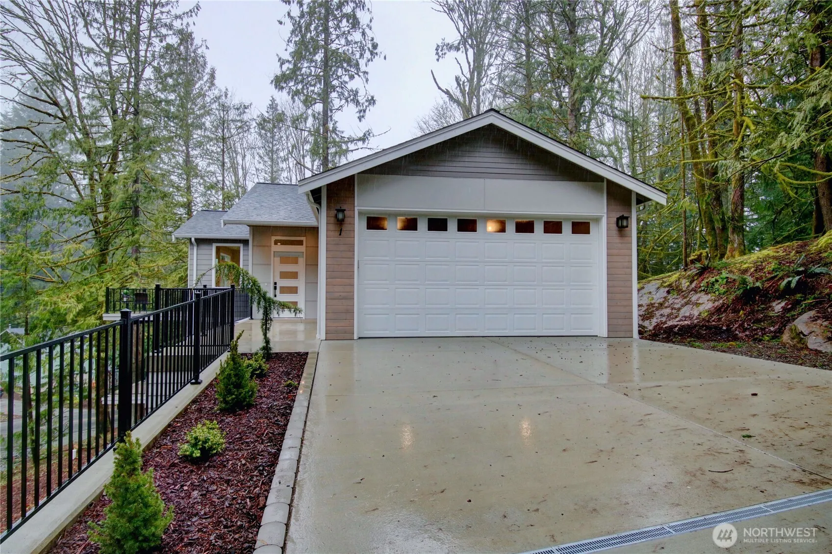 Property photo for 1 Indian Ridge Court, Bellingham