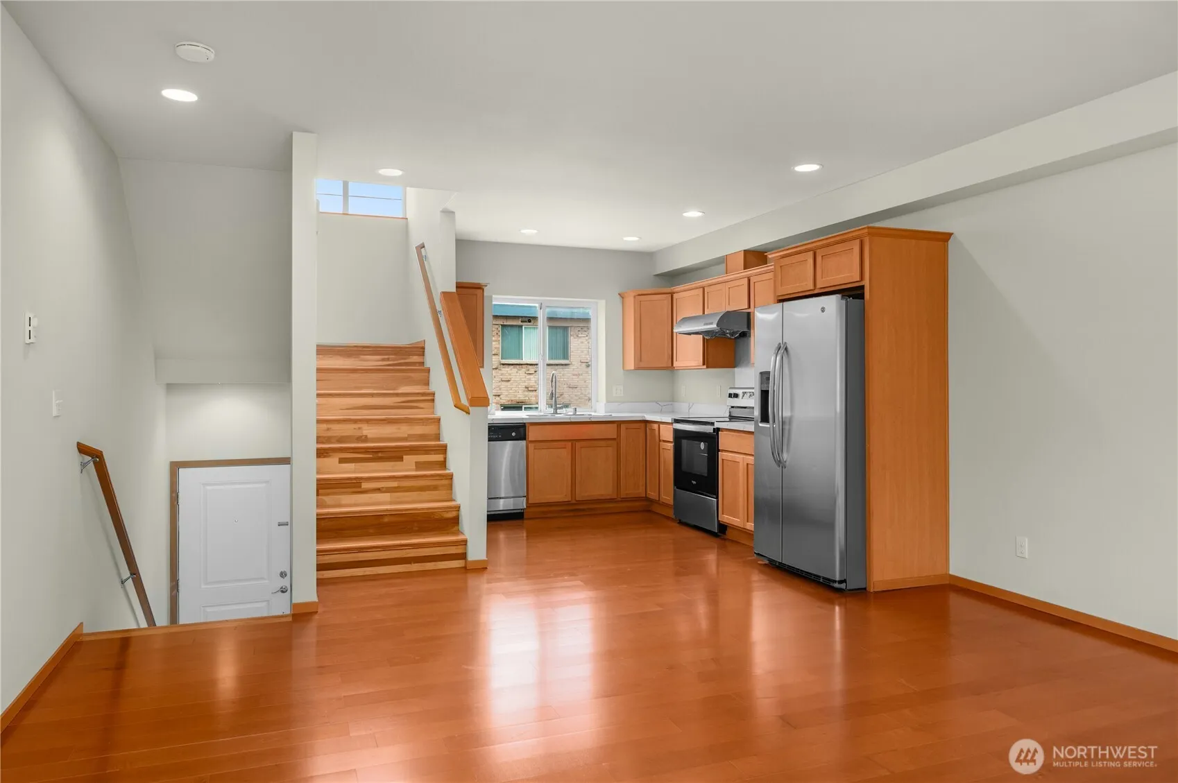 Property photo for 4000 14th Avenue S #b, Seattle