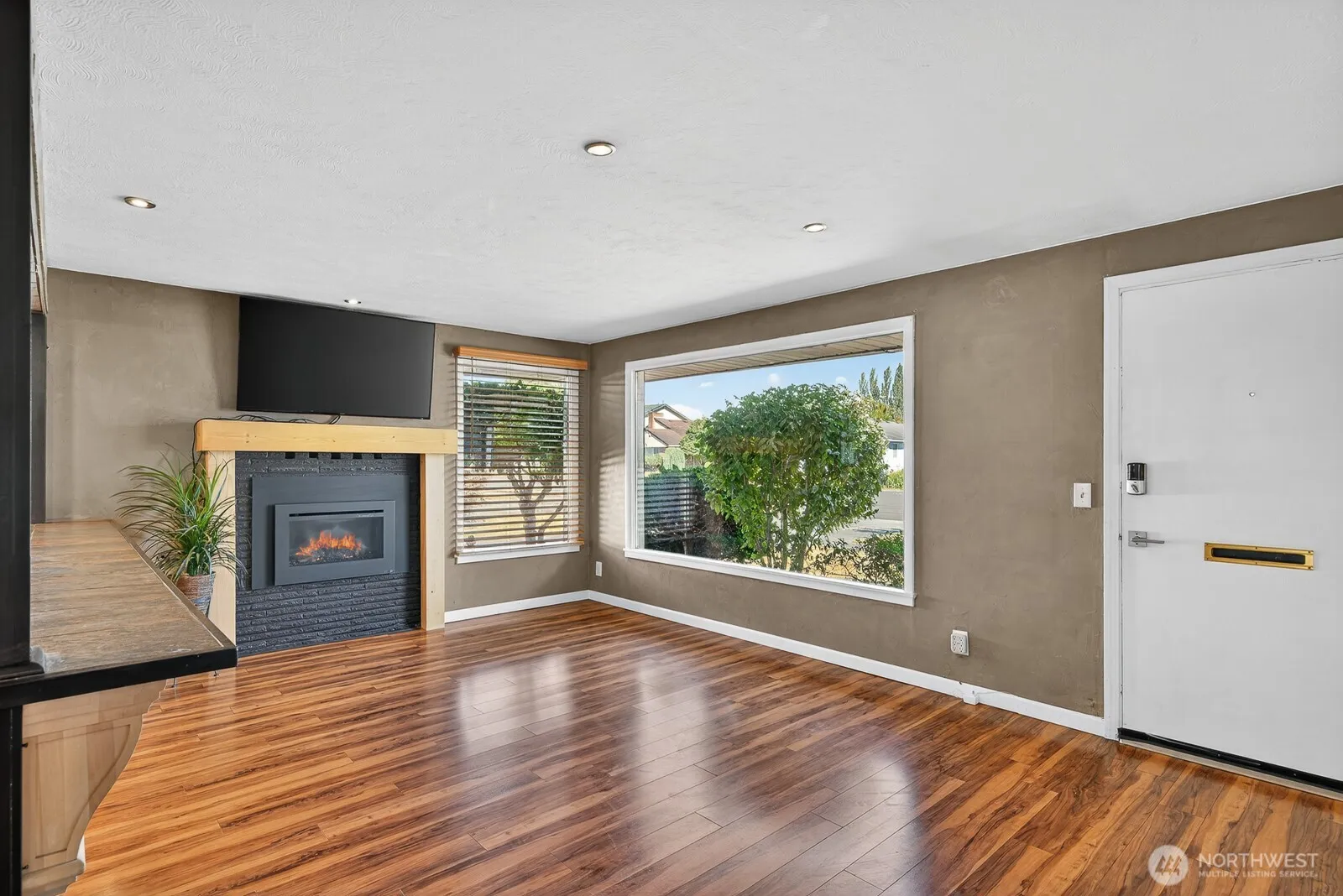 Property photo for 1722 9th Street, Marysville photo 3