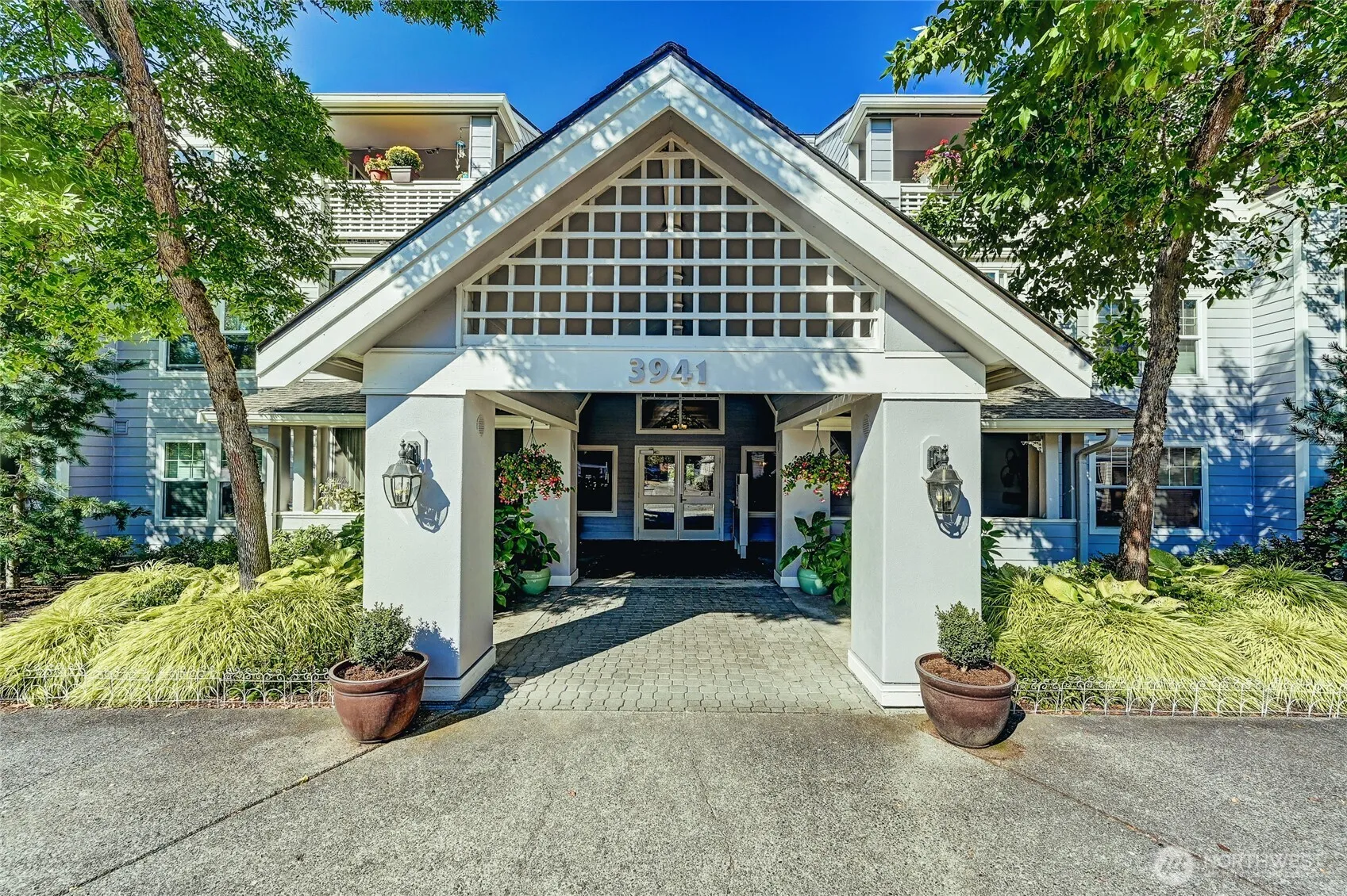 Property photo for 3941 226th Place Se #308, Issaquah photo 4