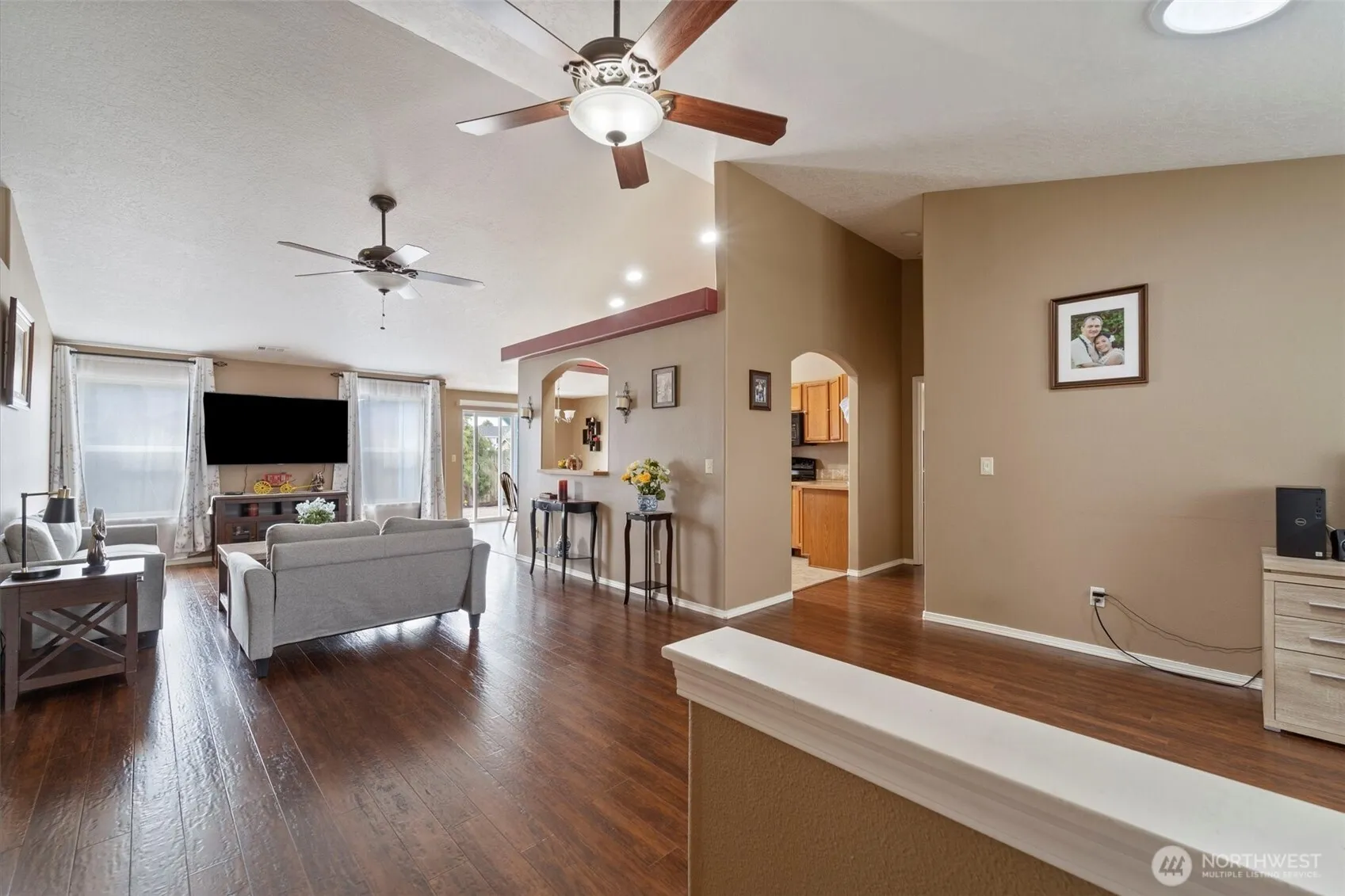 Property photo for 832 S Wilder Street, Moses Lake photo 3