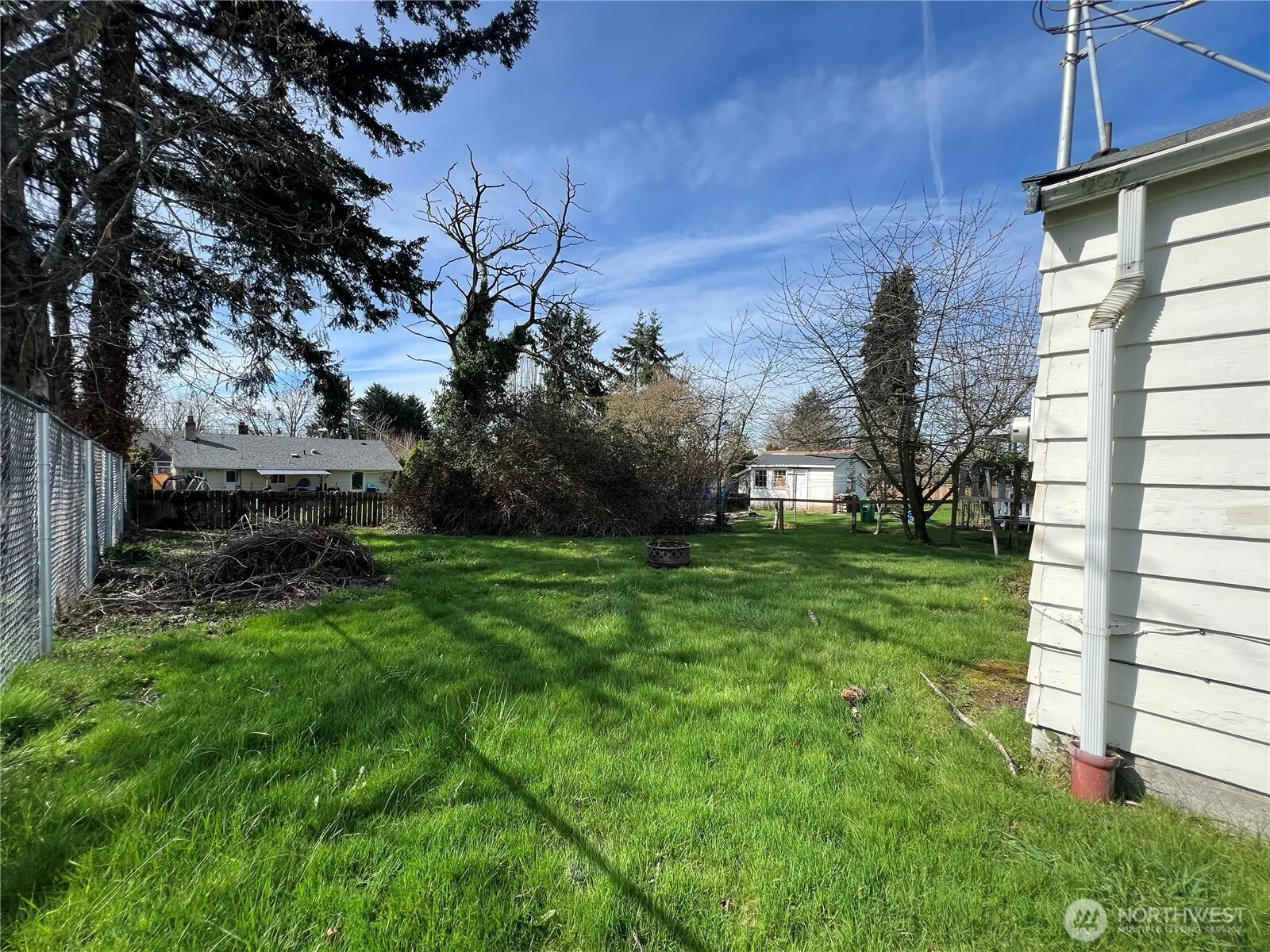 Property photo for 9023 37th Avenue S, Seattle photo 4