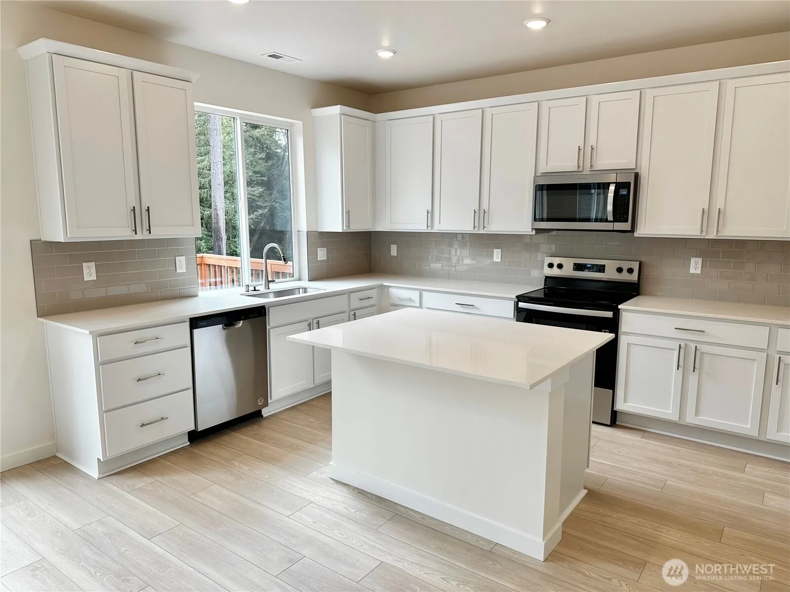 Property photo for 13514 187th Street E #28, Puyallup photo 4