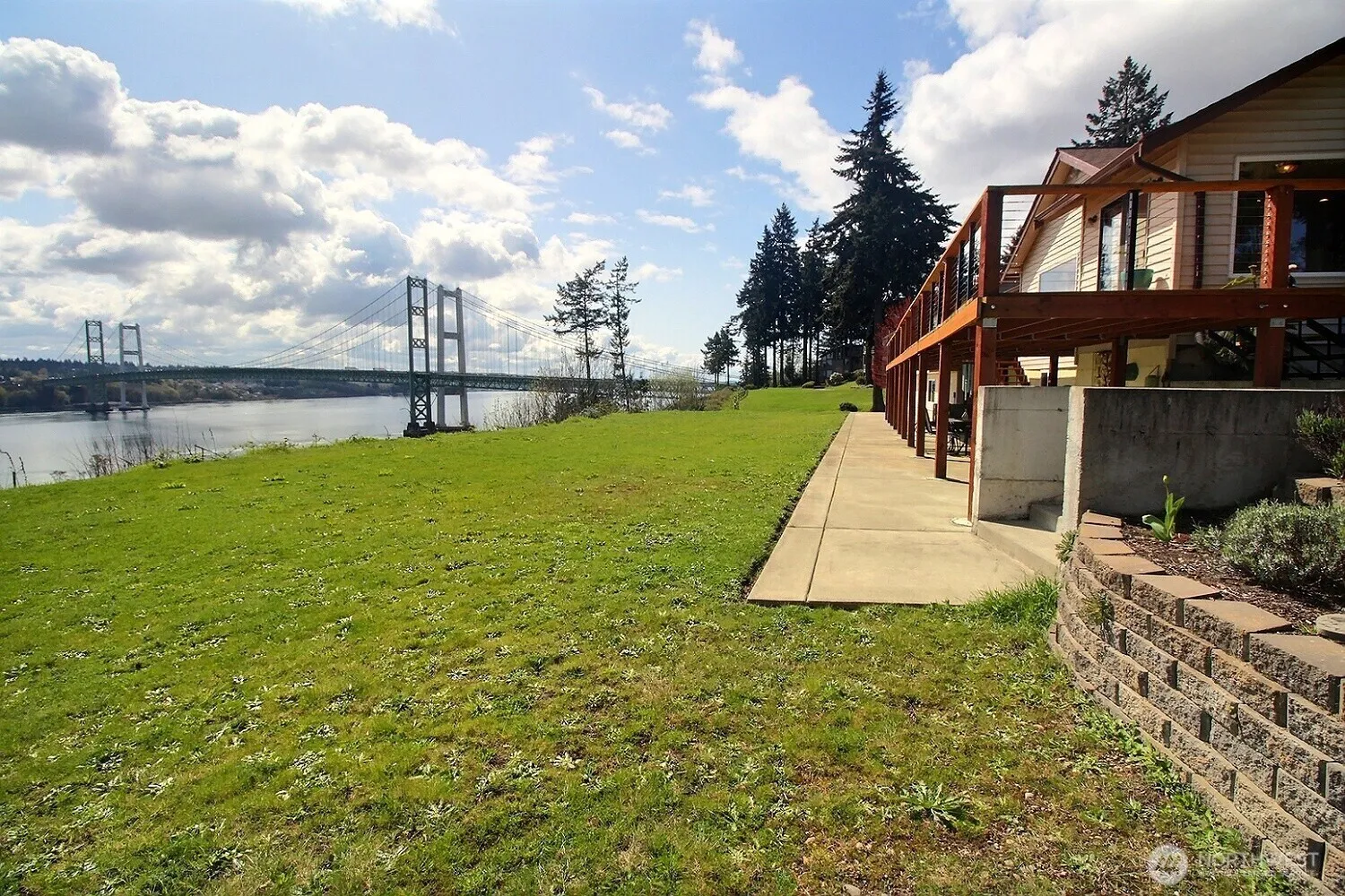 Property photo for 2101 14th Avenue Nw, Gig Harbor photo 3